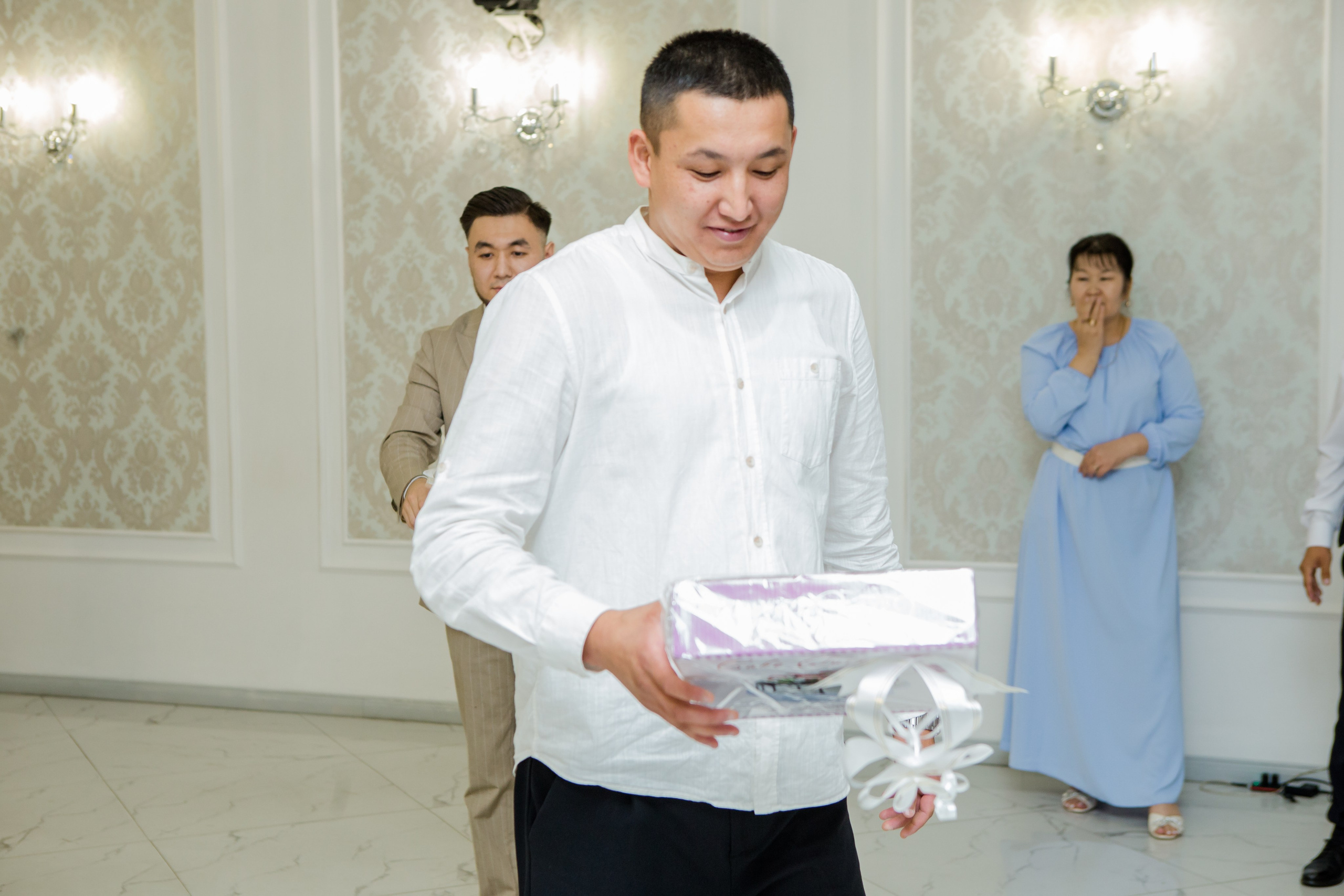 QYZ UZATU ZHADYRA. Свадебный и репортажный фотограф в Астане T.Yertay «Nomad media»