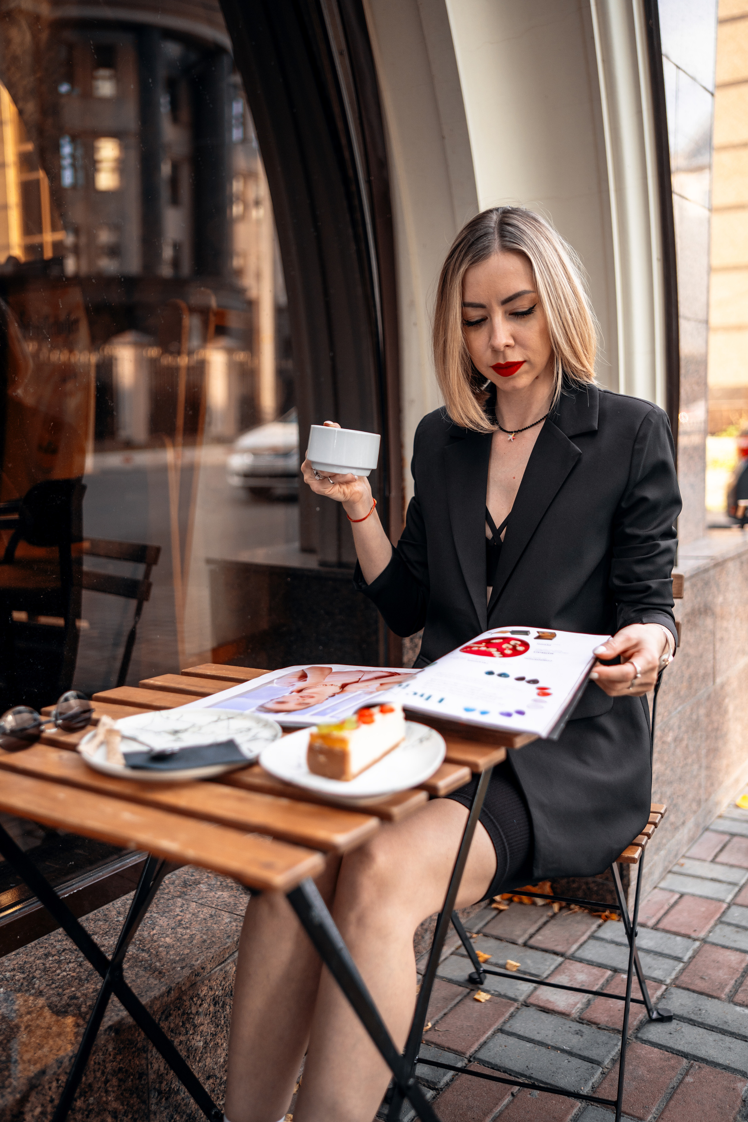 Albina & Coffee Meeting. Felixtones