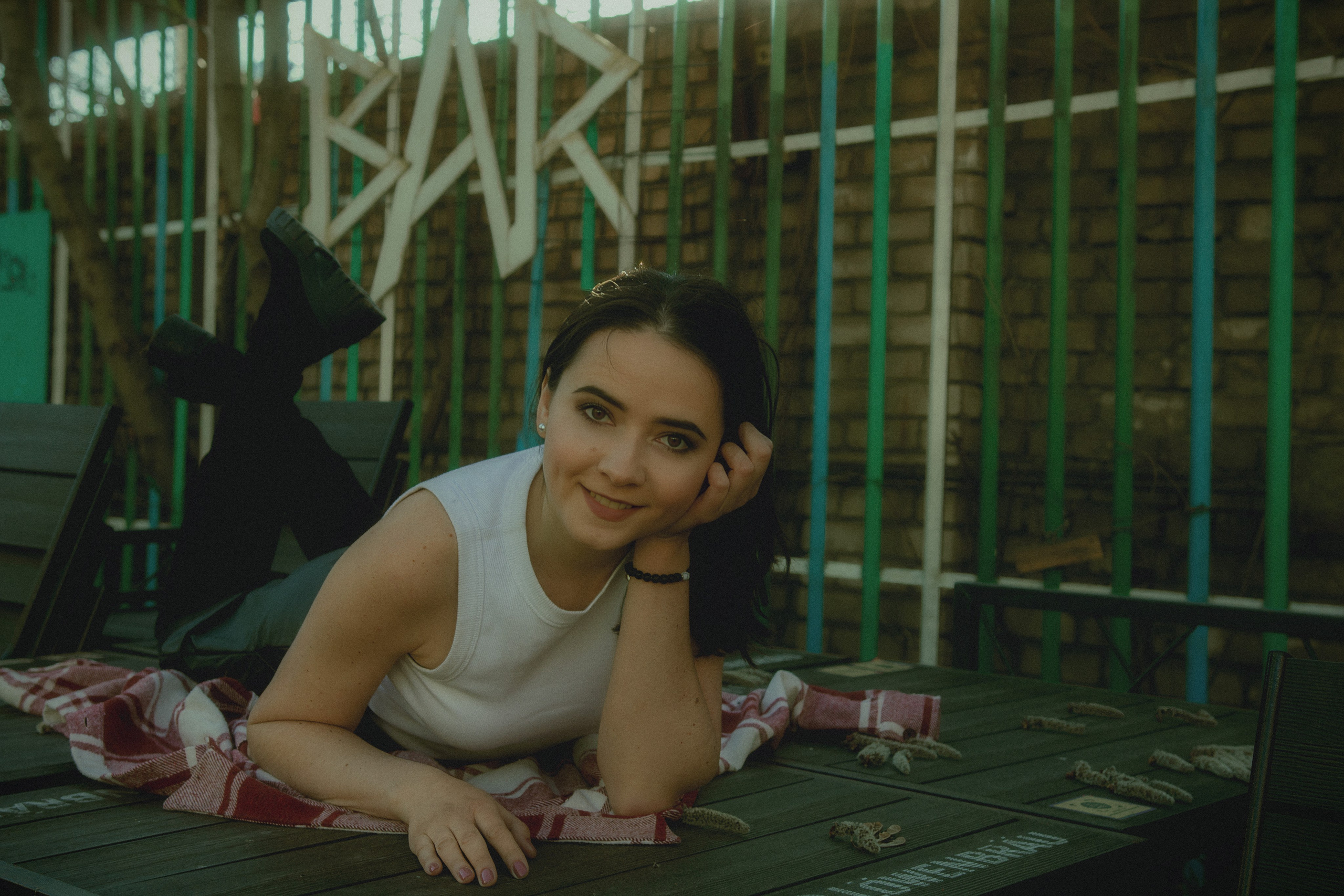 Солнечный Апрель