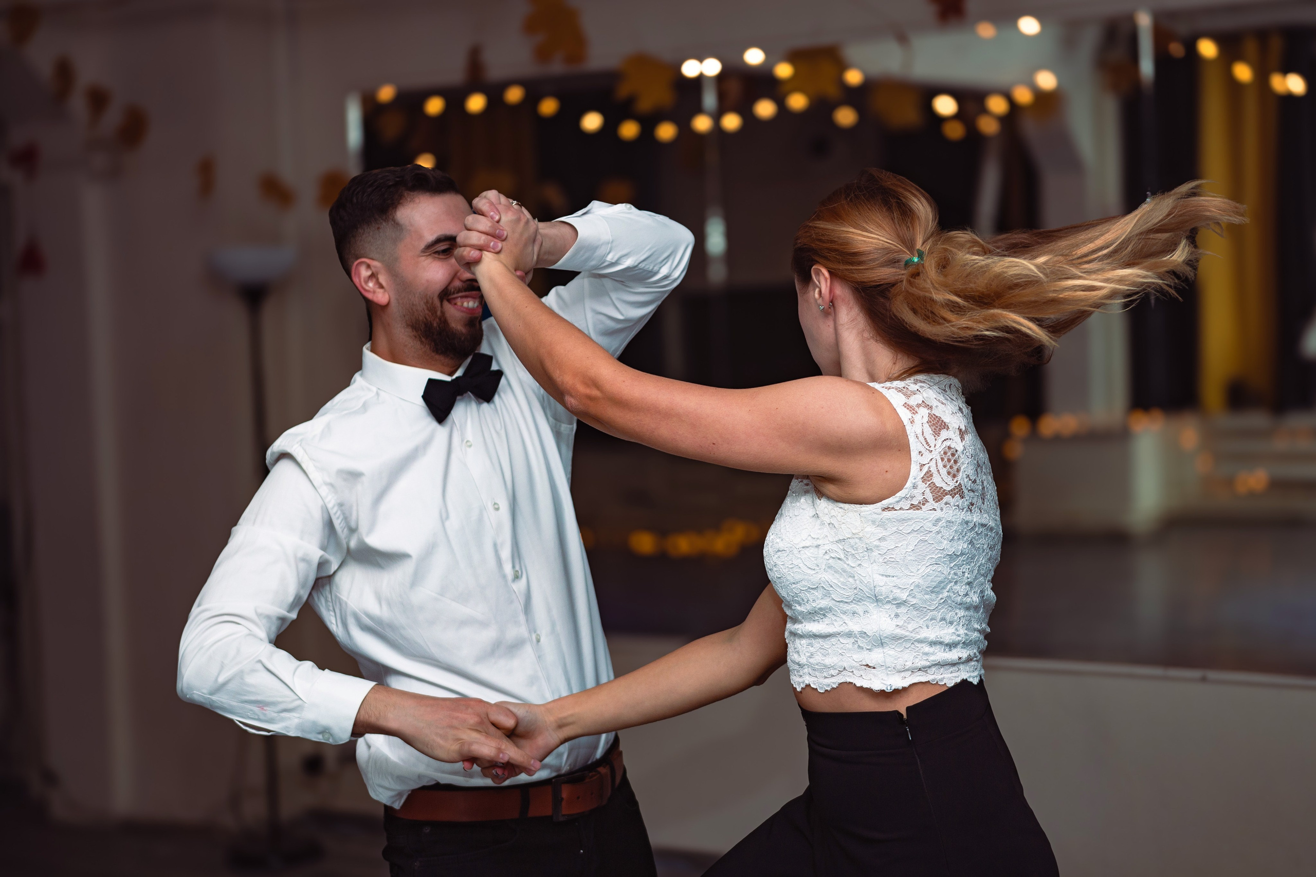 Dance cafe вечеринка