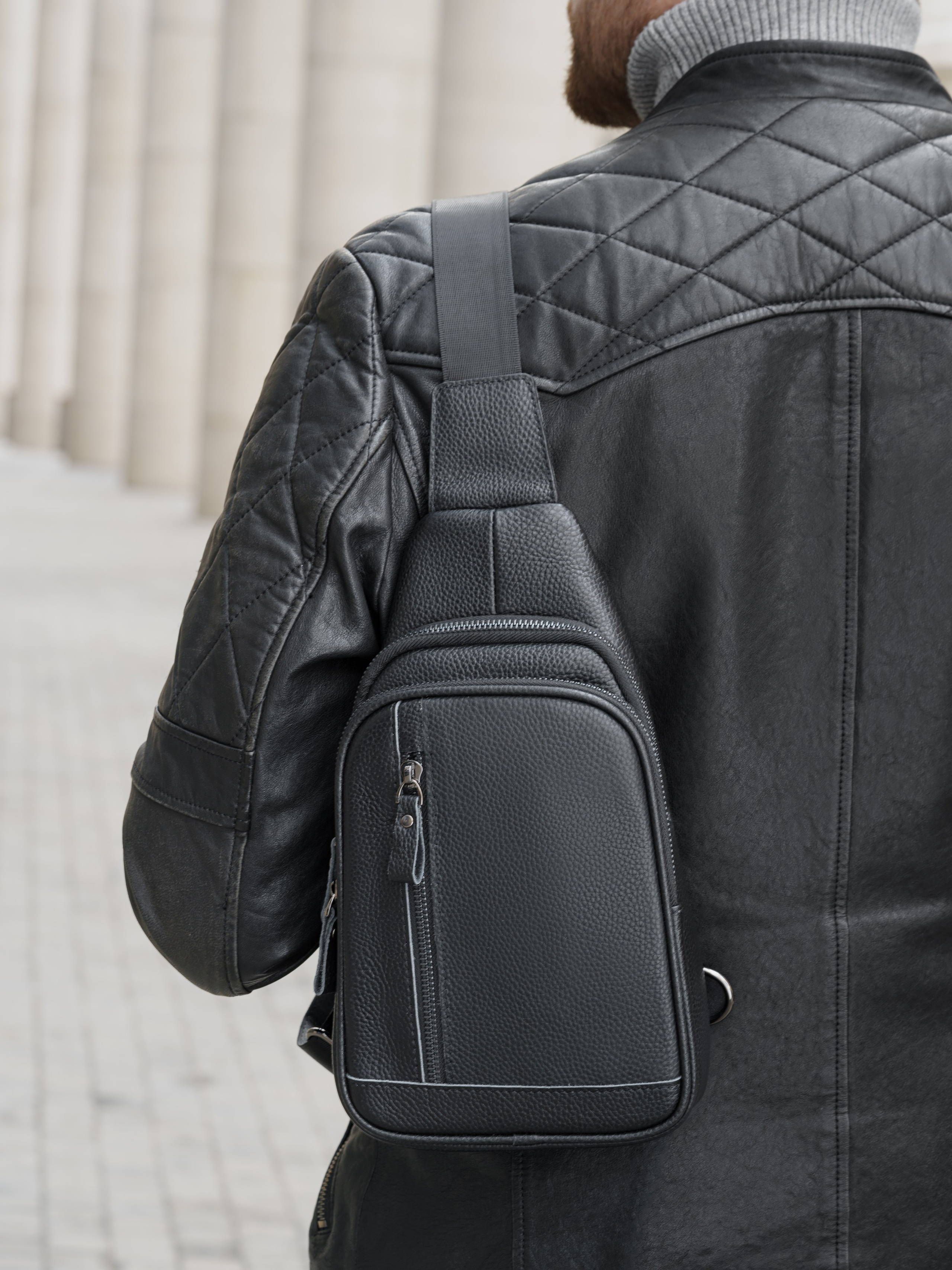 Бананки мужские, стрир-съемка, модель Денис. KED Production — продакшн из СПб. Создаём фото, видео и контент, который помогает брендам и селлерам продавать больше