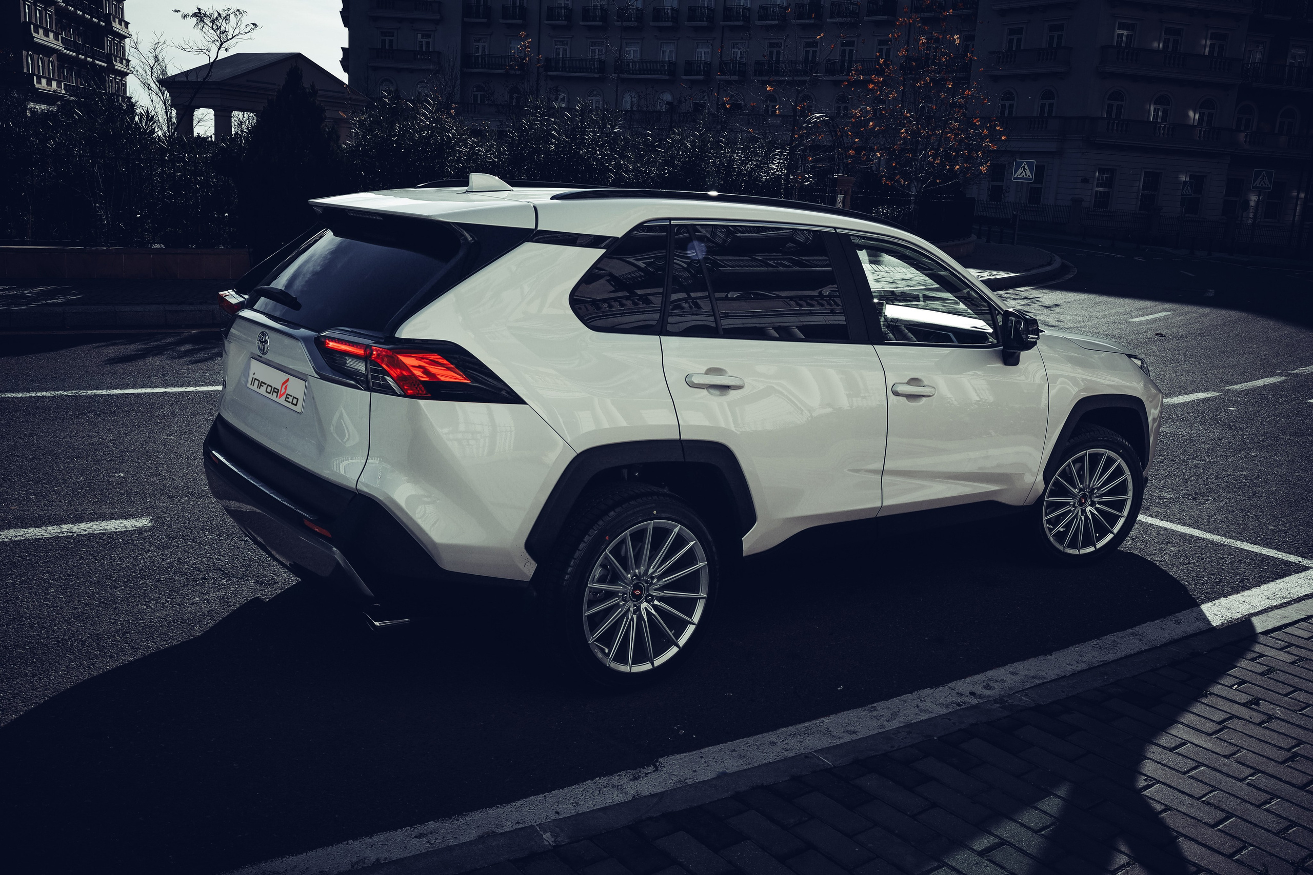 Рекламная фотосъемка. Фотограф в Баку Антон Колобов