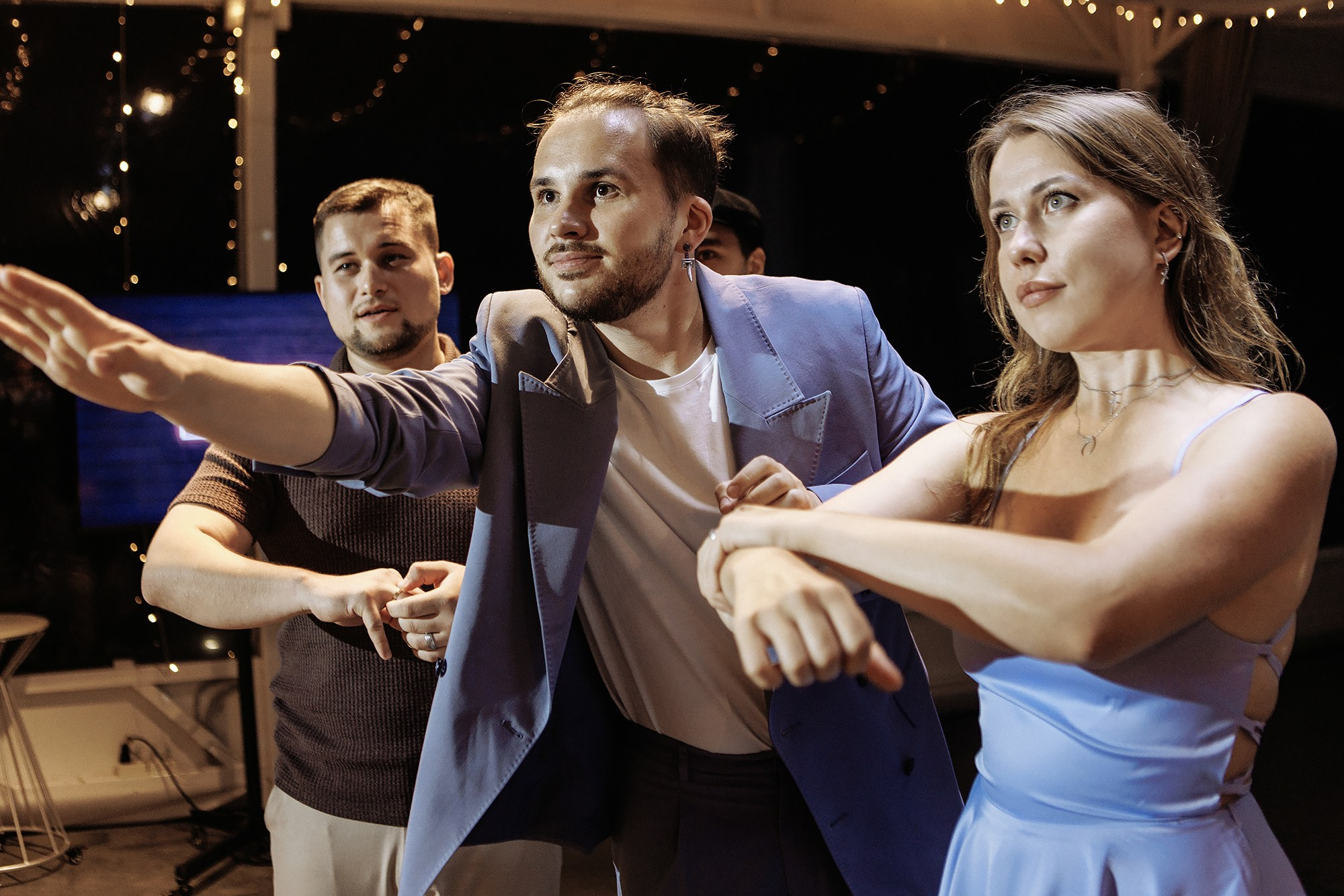 Саша и Вика 5.09.25. Свадебный фотограф Владивосток Алина Гевондова