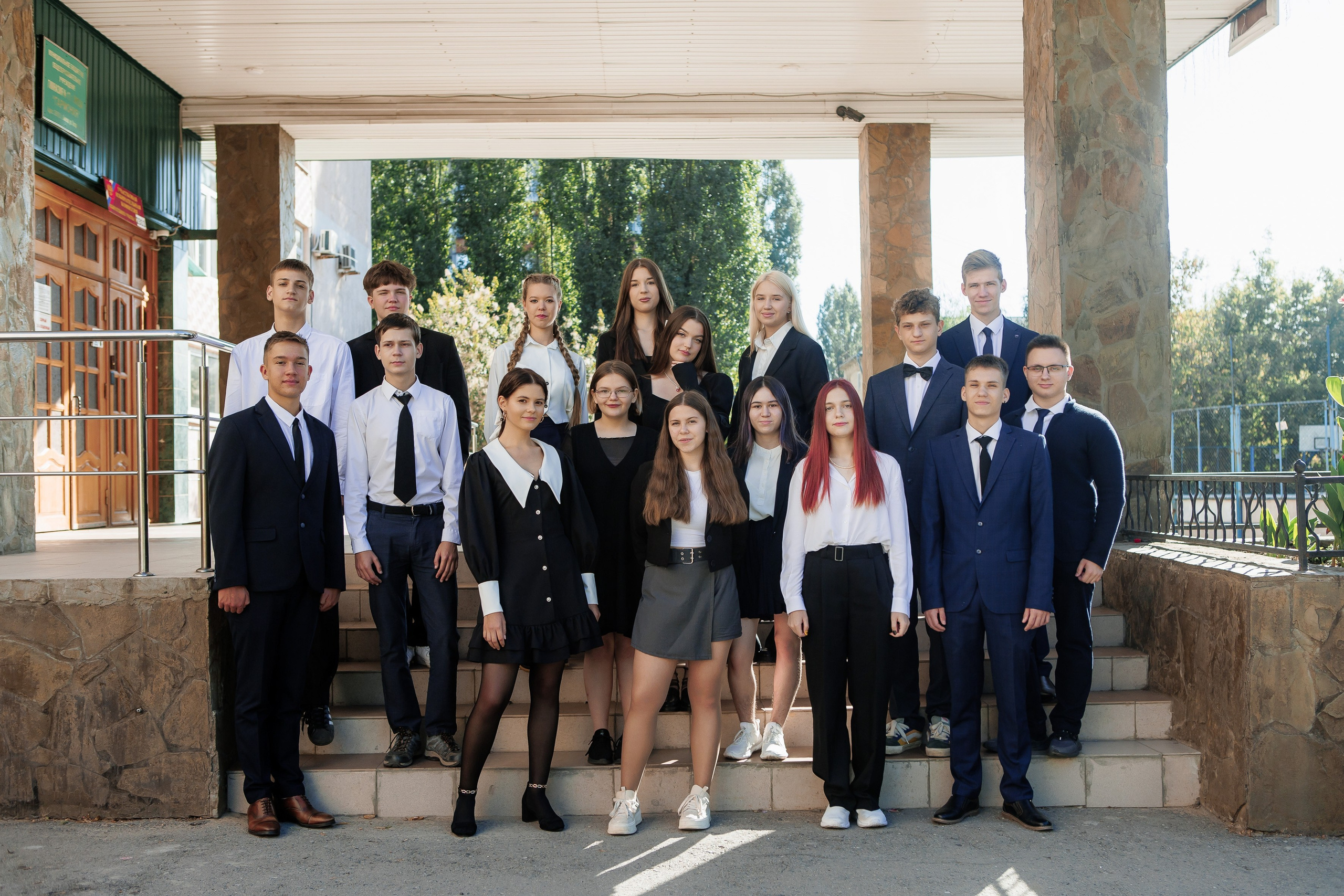 Гимназия 12 11 А 2024. Свадебный и портретный Фотограф в Липецке Дмитрий Котюков
