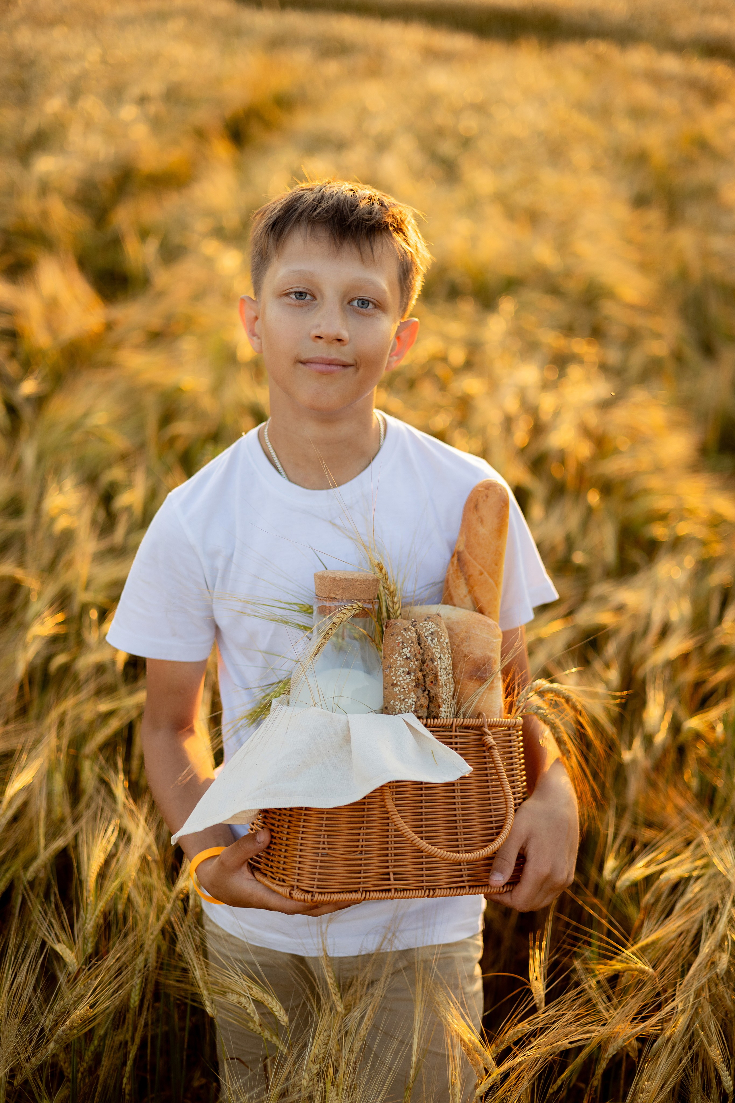 Семейная съемка в пшенице. Фотограф Ульянкина Мария