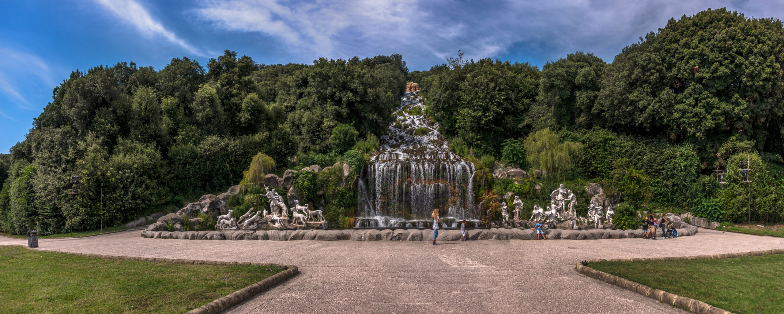 Италия Кампания Казерта. Фотограф Лара Кучина