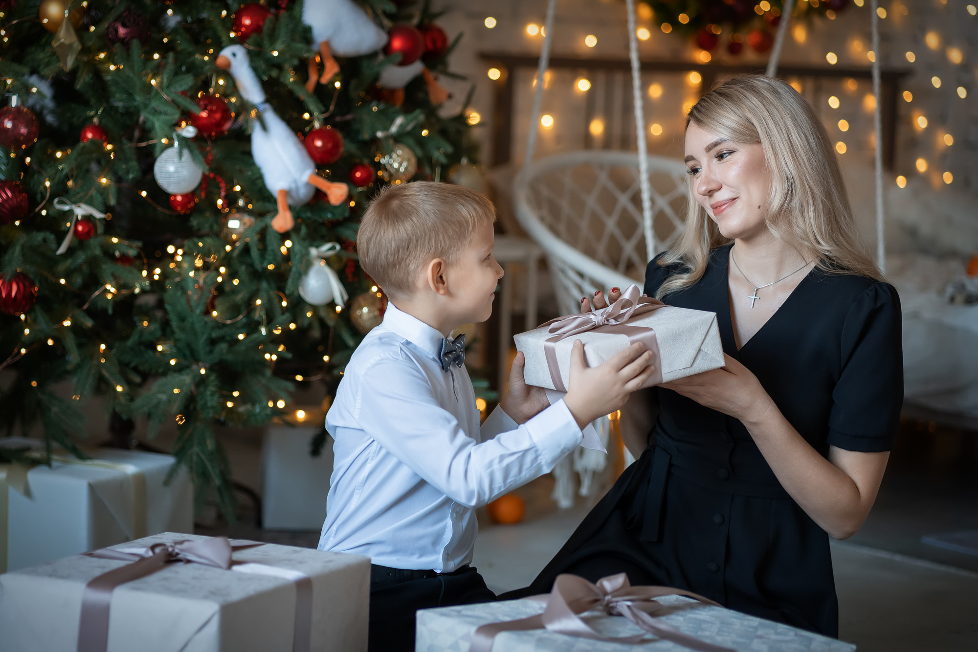Зал WHITE-2. Семейный и детский фотограф в Хабаровске Анна Гриневич