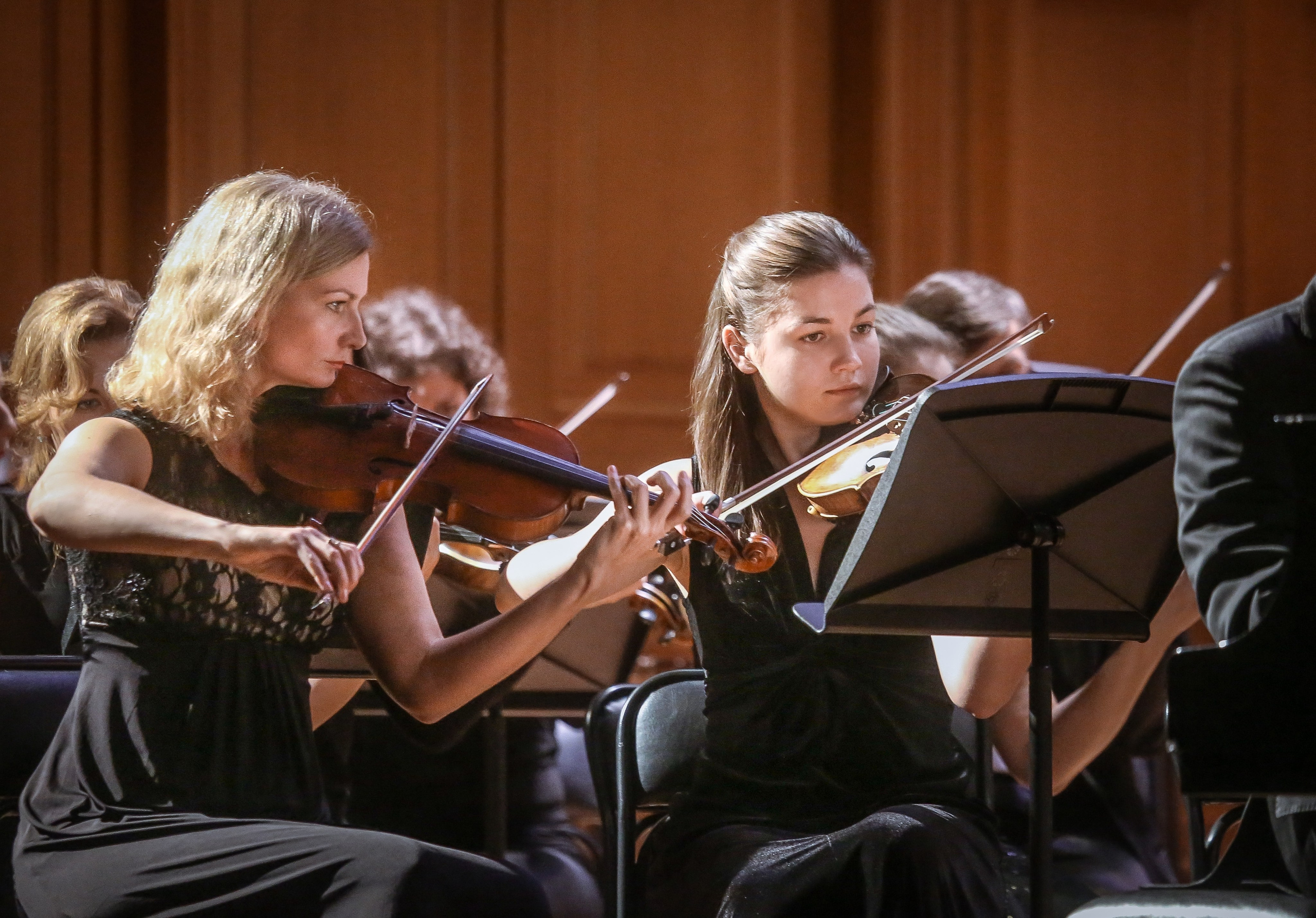 Рахманинов vs. Rachmaninoff. Симфонический диптих. Дарья Письменюк / Darya Leitstern — фотограф, музыкант, журналист, путешественник