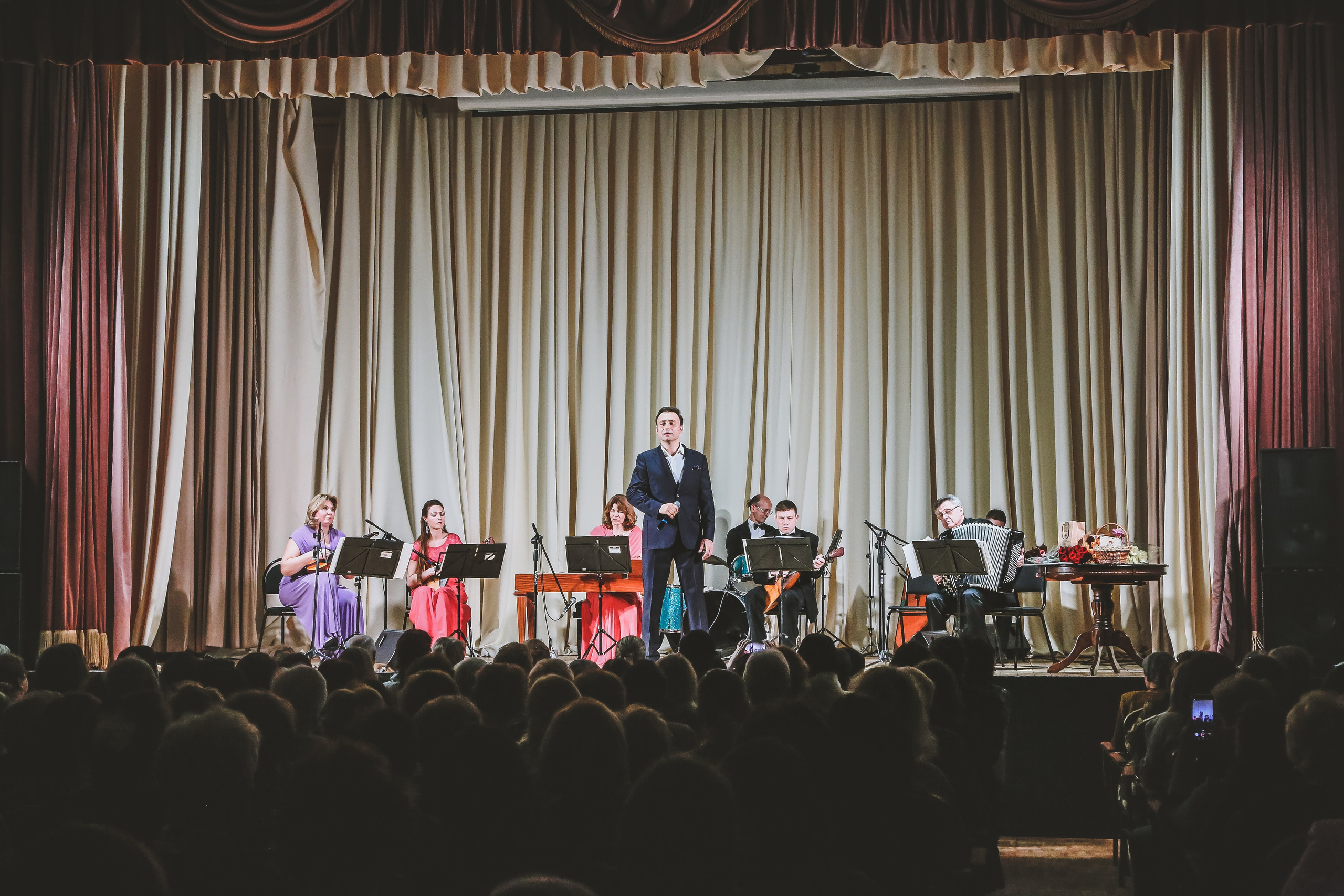 Выступление в Москонцерте. Дарья Письменюк / Darya Leitstern — фотограф, музыкант, журналист, путешественник