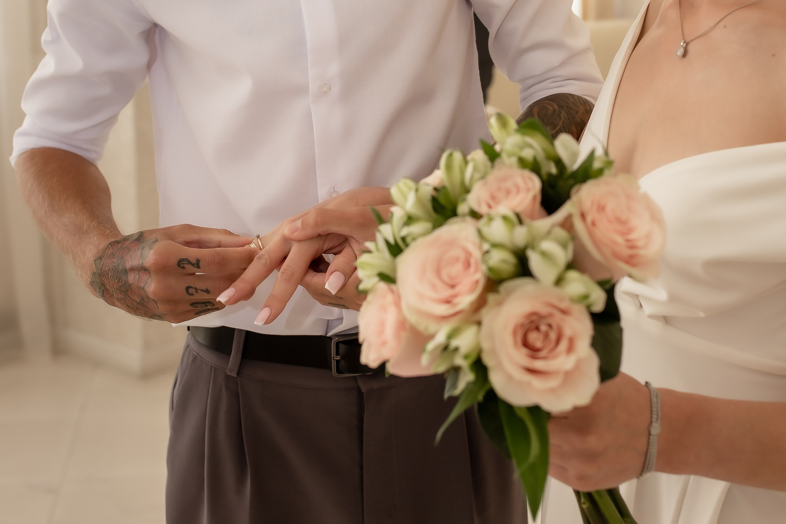 Саша и Вика. Биржевой сквер. Фотограф в Калининграде Решетникова Алина