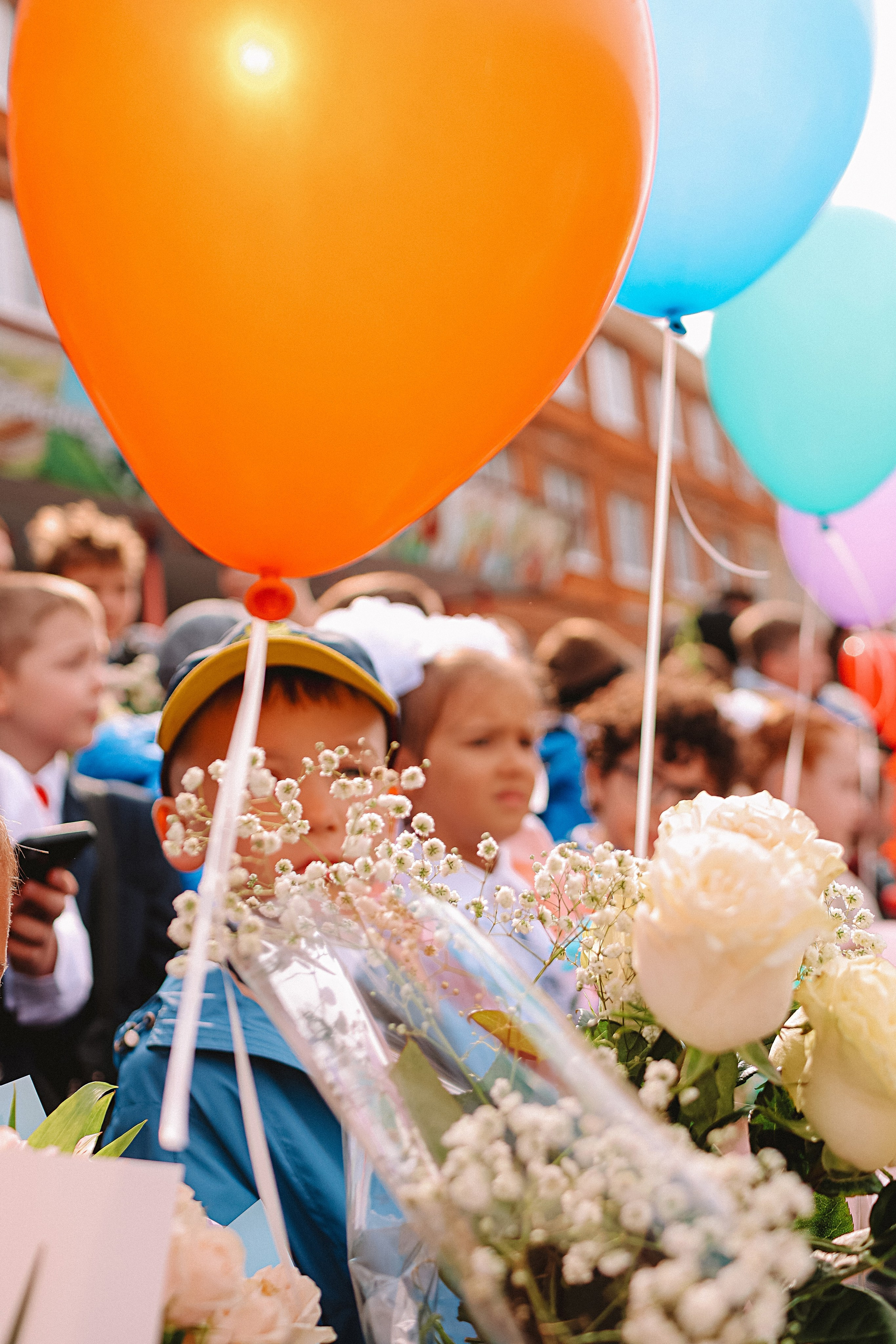 1 сентября линейка+кл час+портреты. Семейный фотограф Тюмень, фотограф на роды Салмина Мария