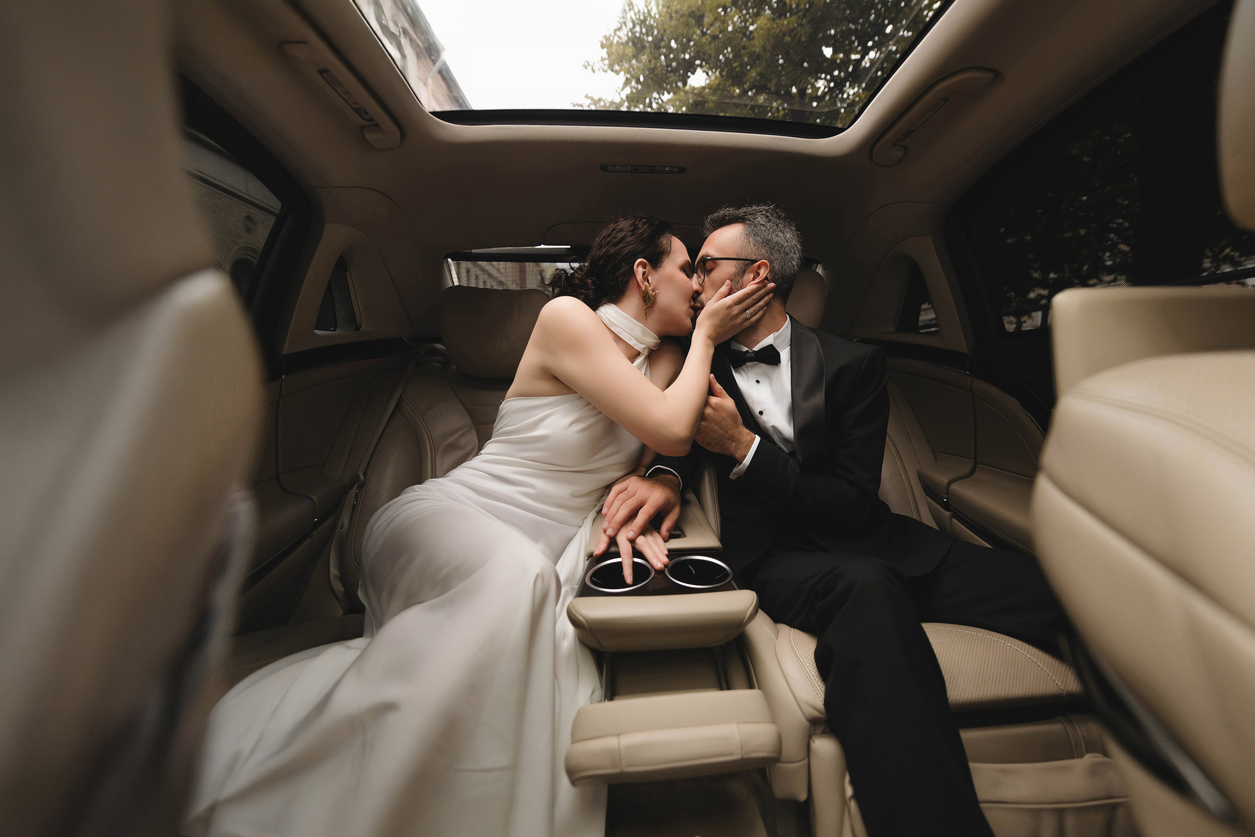 Мы уже одно ЦЕ-ЛО-Е. Свадебный фотограф Питер СПБ Индивидуальные, парные, свадебные съёмки