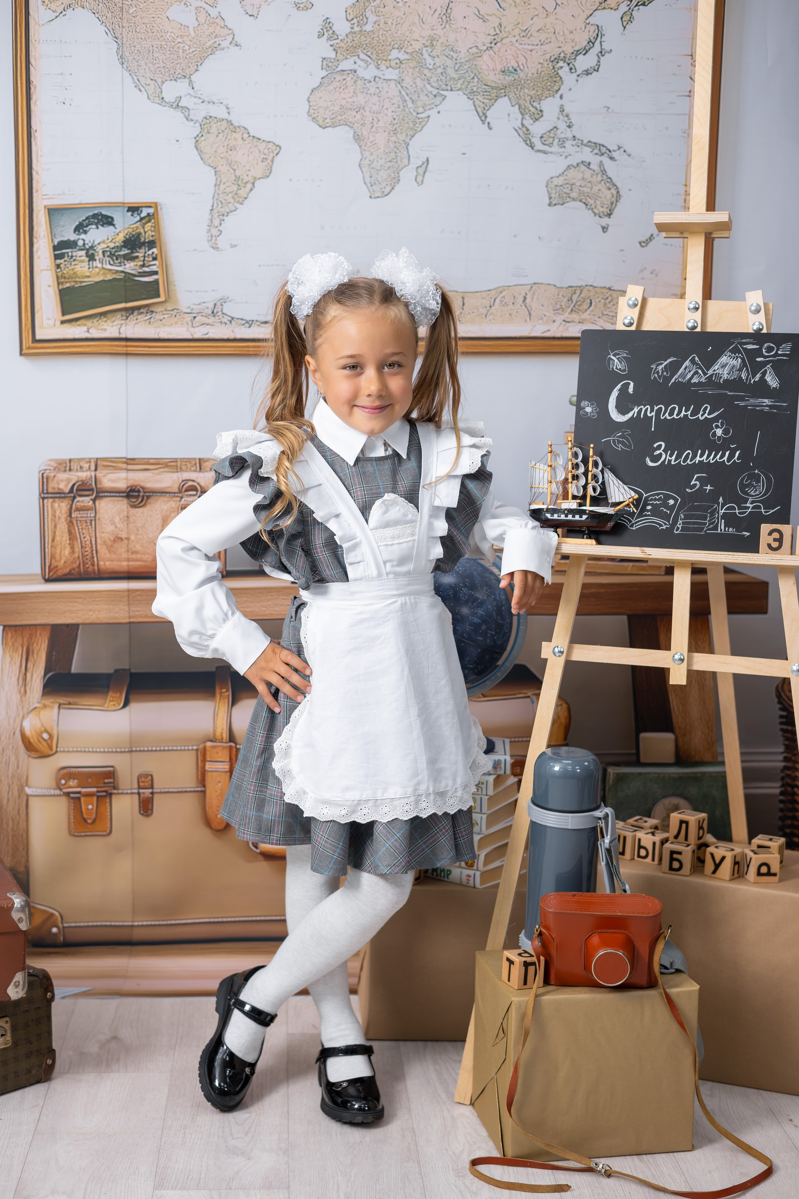 © Фотостудия "Олеся". Все права защищены. "Любое использование или копирование материалов или элементов дизайна сайта допускается только с разрешения правообладателя и со ссылкой на источник".