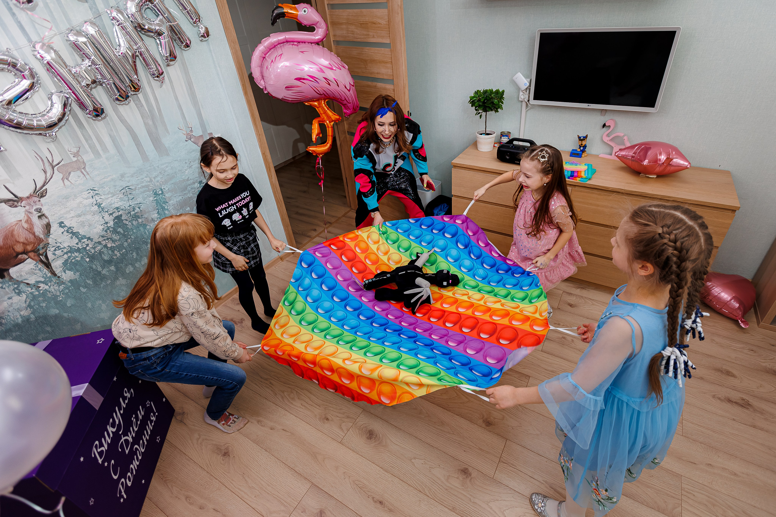 День рождения Вики. Съёмка дома. Семейный и детский фотограф Комина Елена, Власиха, Одинцово