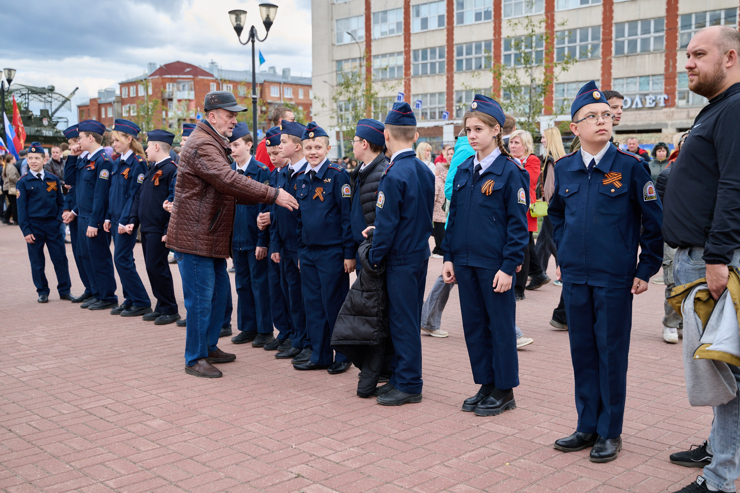 Празднование 9 мая в Иваново. Фотограф в Иваново: Каталожная съемка одежды и постельного белья, Wildberries
