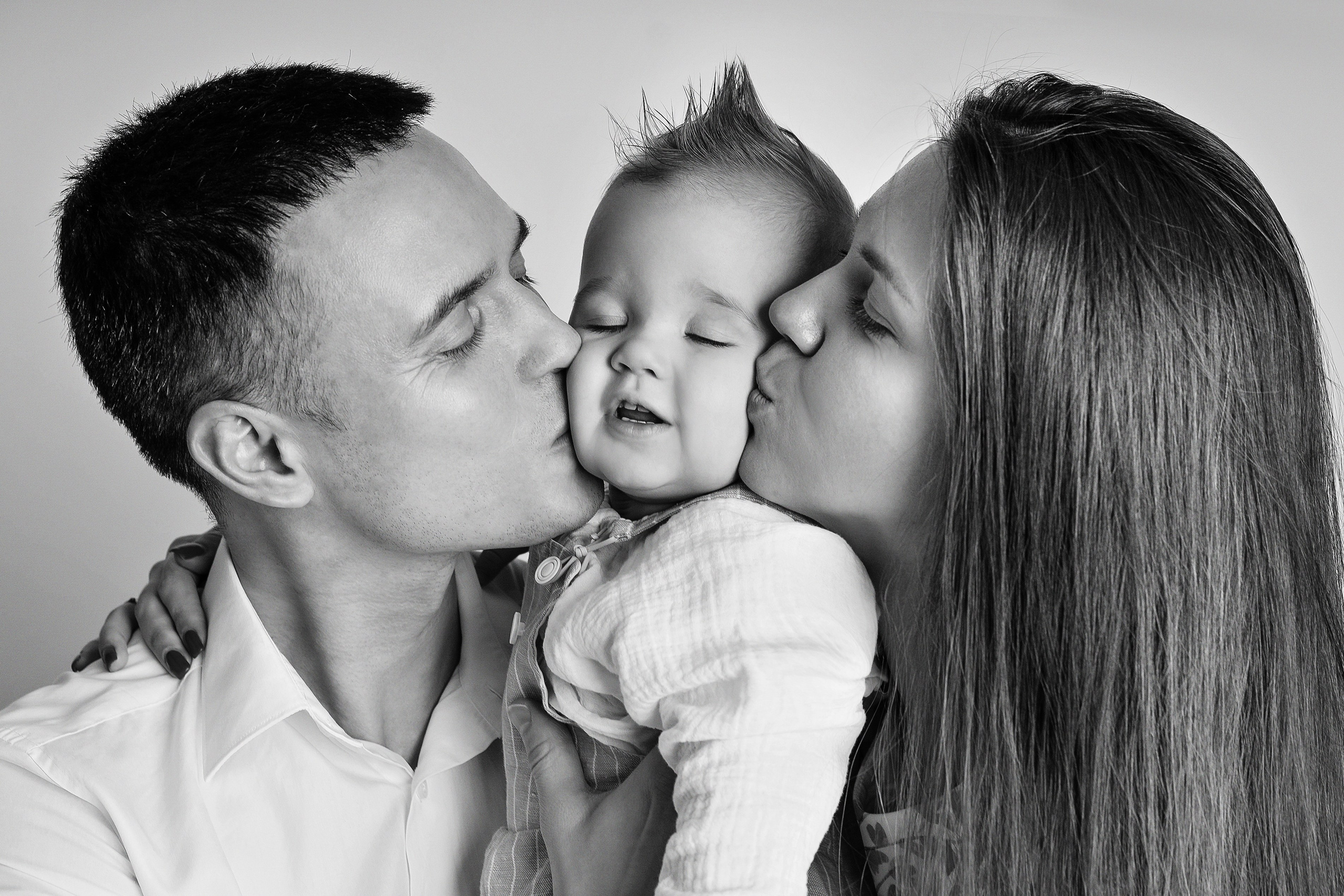 ФОТОСЕССИЯ ПЕРВОГО ГОДИКА для мальчика в стиле МИНИМАЛИЗМ. Фотограф новорожденных беременных в Тюмени Ткачук Татьяна