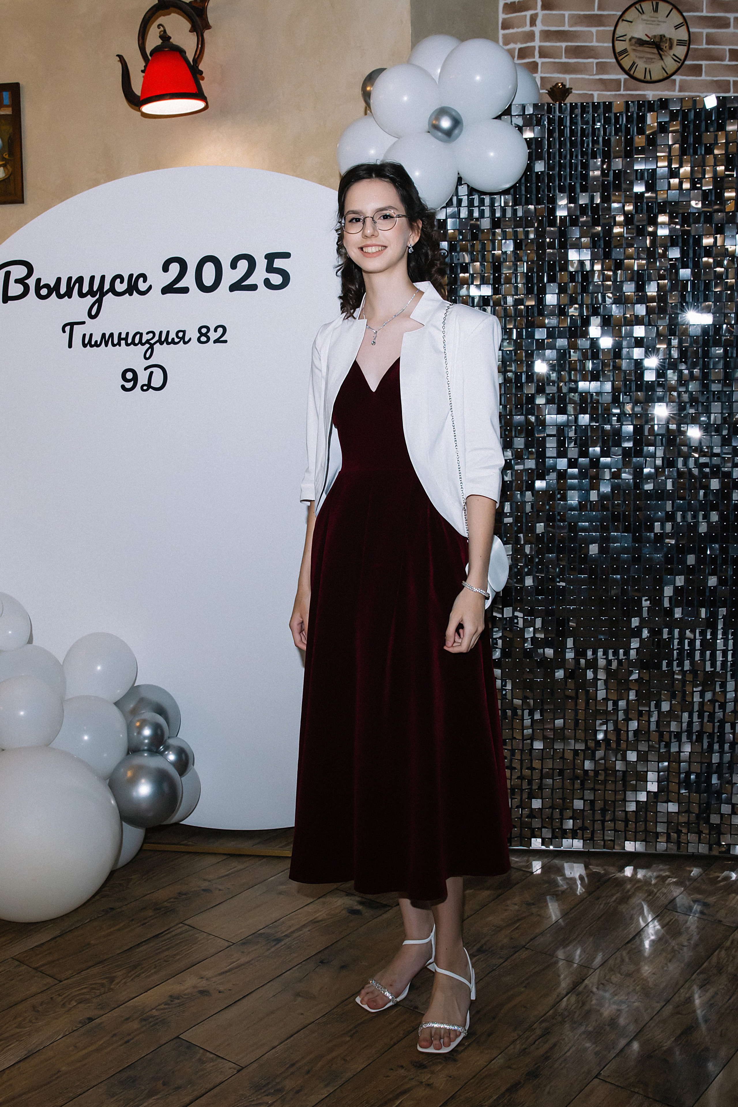 9 класс Гимназия 82. Фотограф и Видеограф в Краснодаре Юлия Солодченко