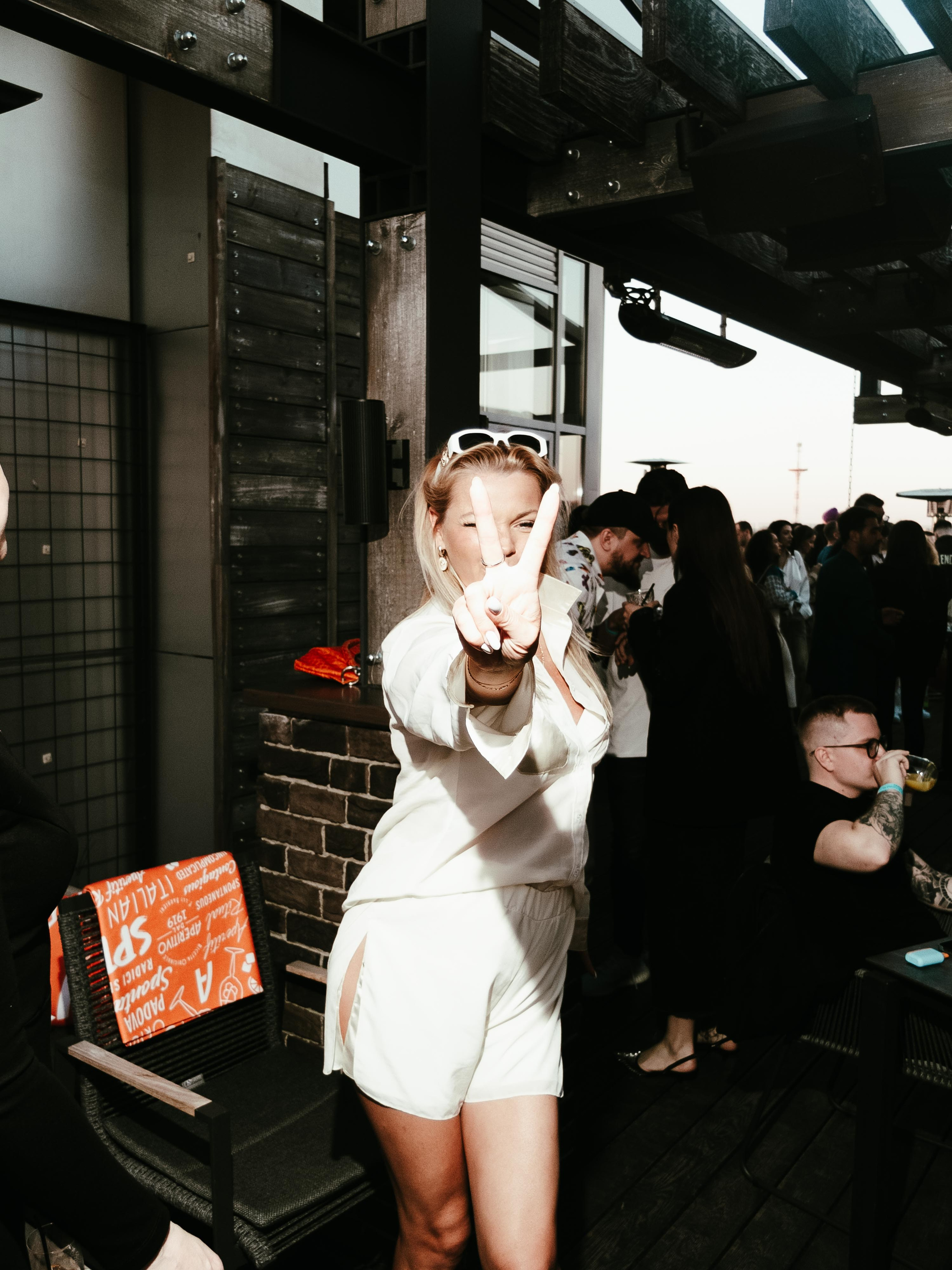 ROOF PLACE 18\05. Коммерческий Фотограф Виктор Фоменых