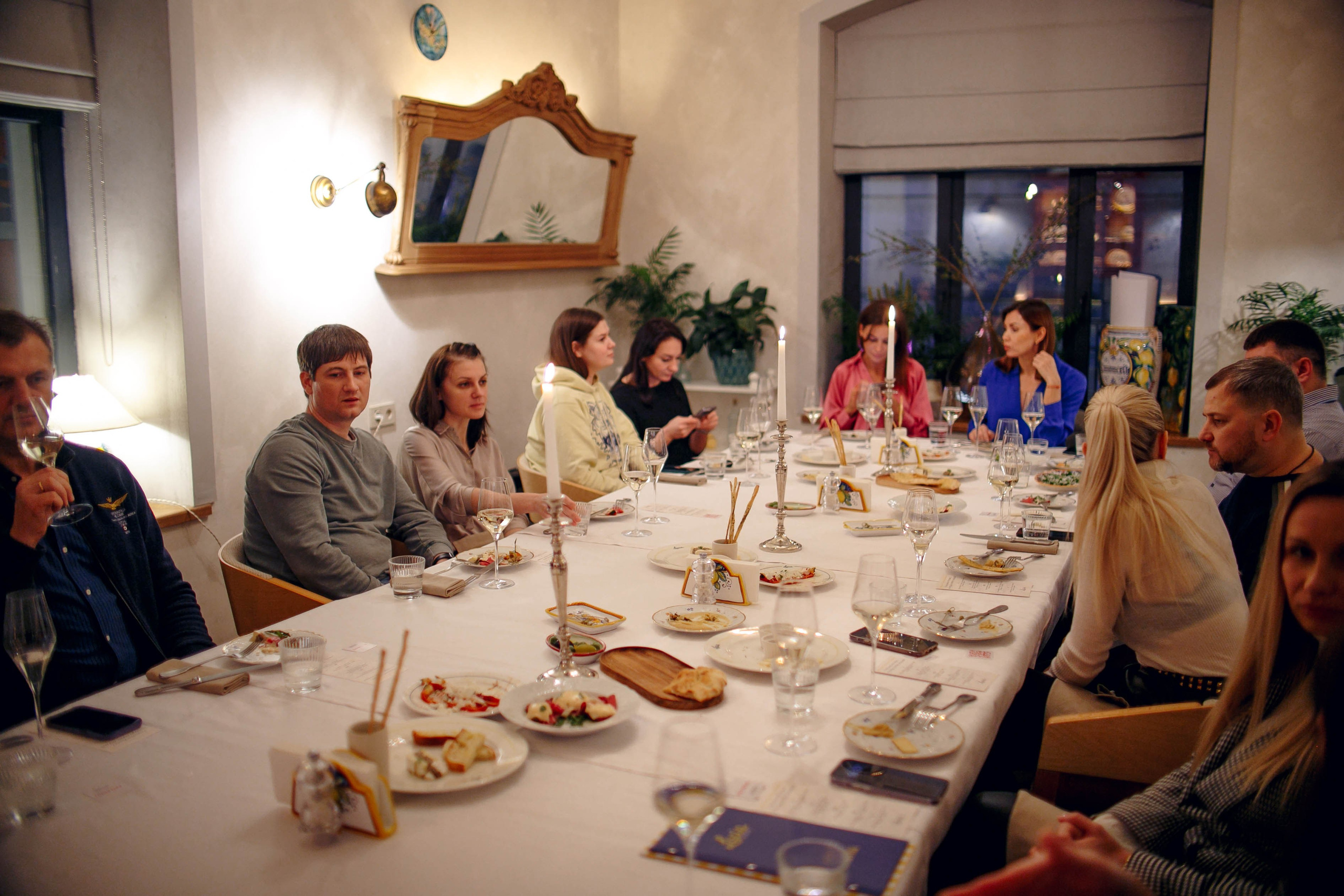 Винный вечер в «Остерия Лючия». Ваш репортажный фотограф Артемий Антонов