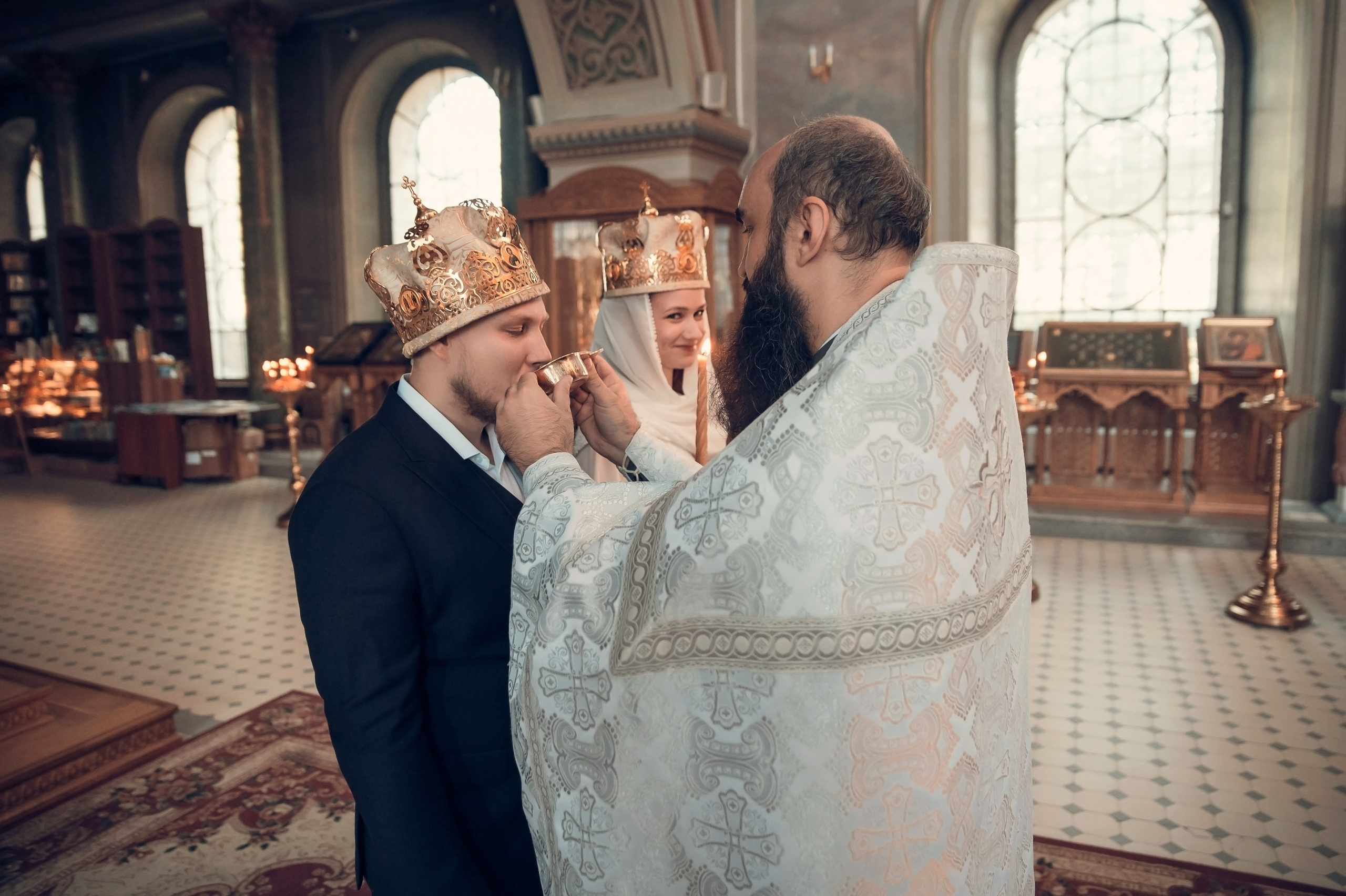 Таинство Венчания Христорождественский кафедральный собор. Семейный фотограф Олеся Батурина Рязань