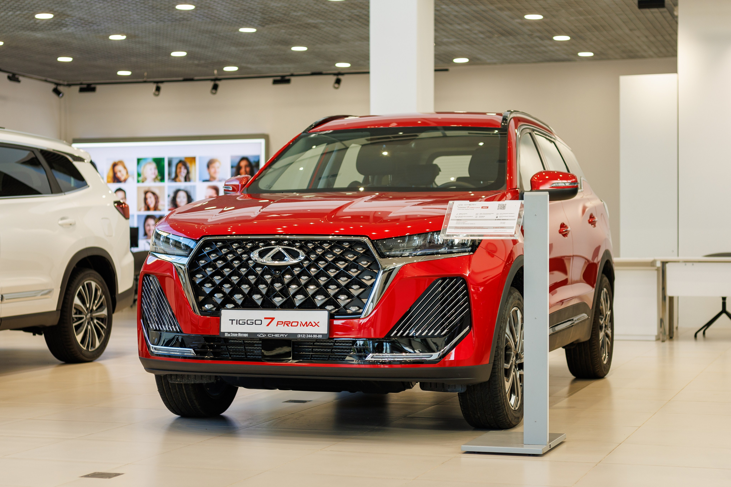 Фото для автомобильного дилерского центра в СПб