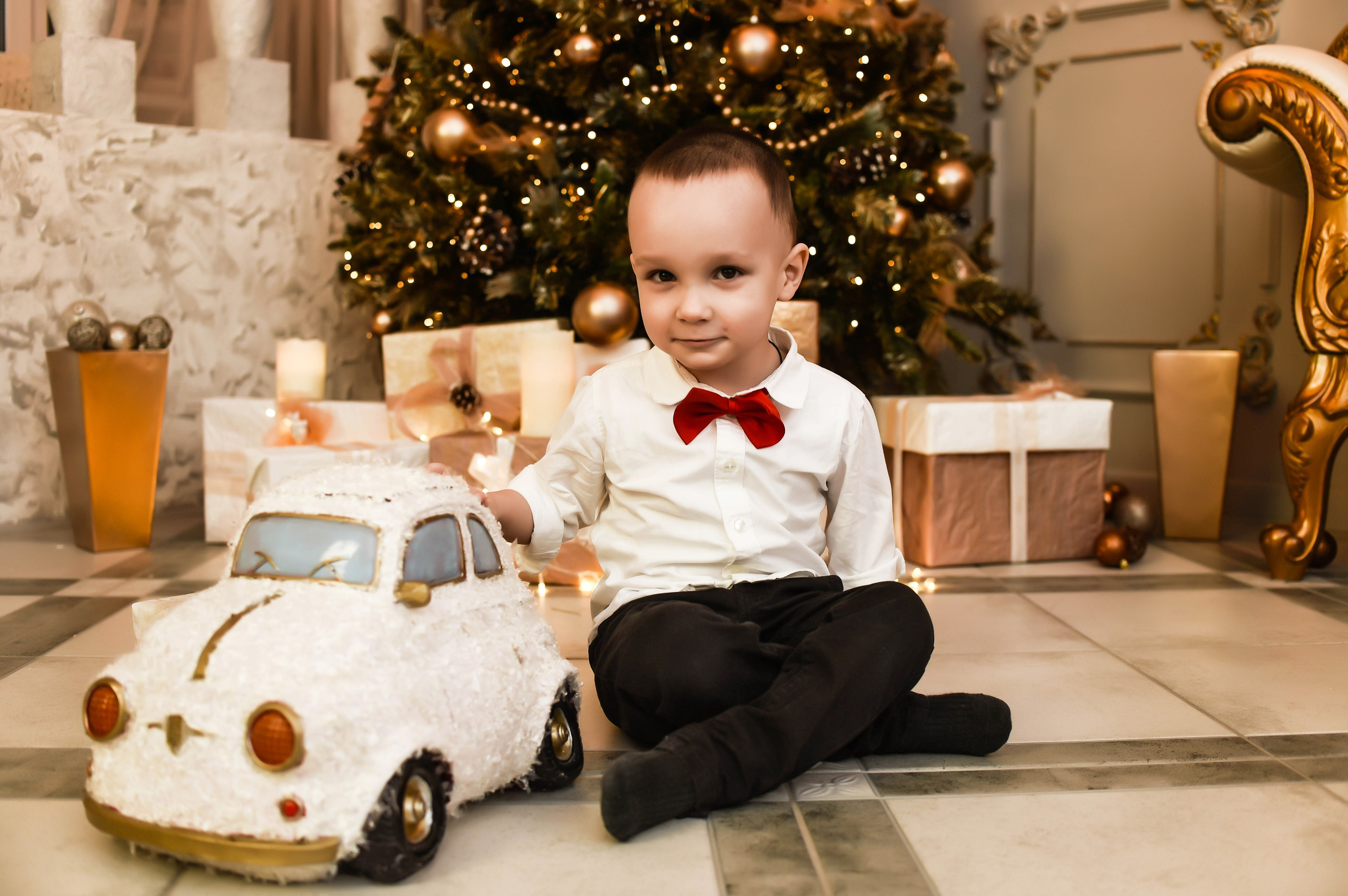 Новогодняя. Свадебный, семейный, детский, контент фотограф в Омске Максим Ильин