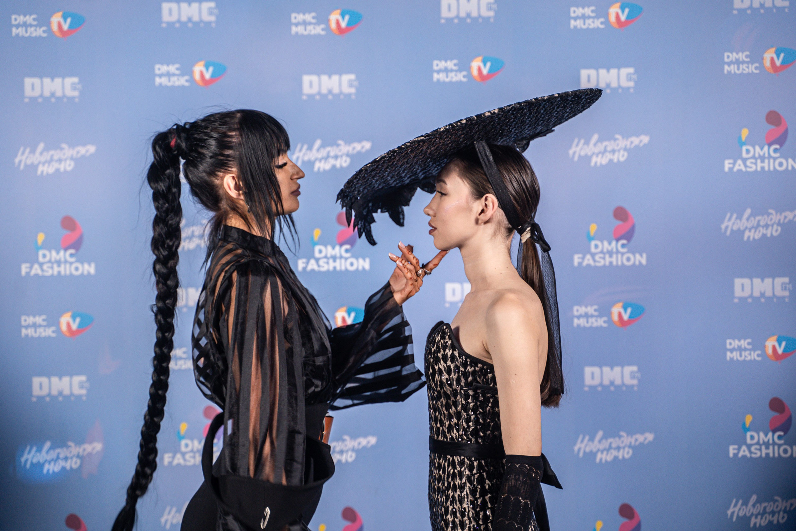 Главкино новогодняя ночь на DMC MUSIC TV. Разноплановый фотограф в Москве