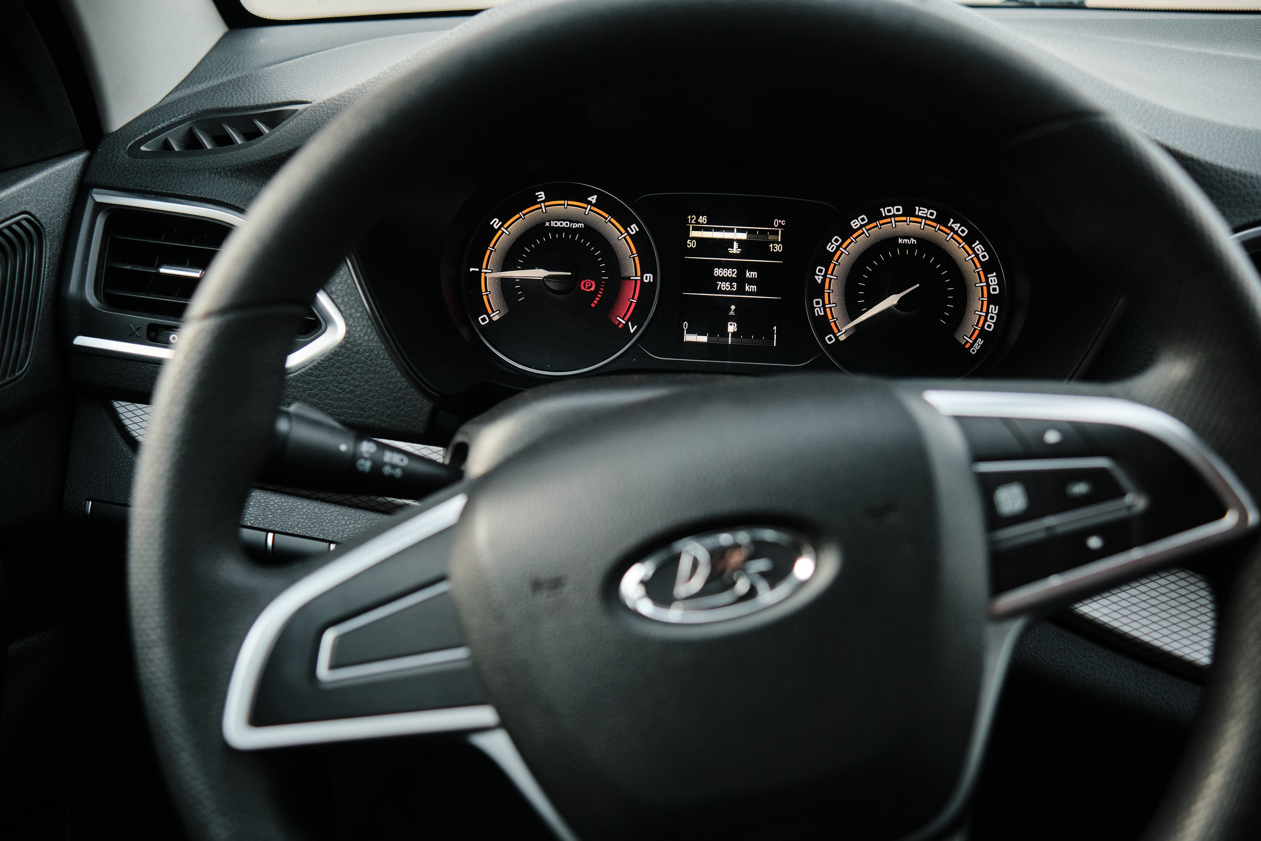 Новый автопарк Яндекс такси в Новокузнецке. Свадебный и семейный фотограф в Новокузнецке Иван Иванов