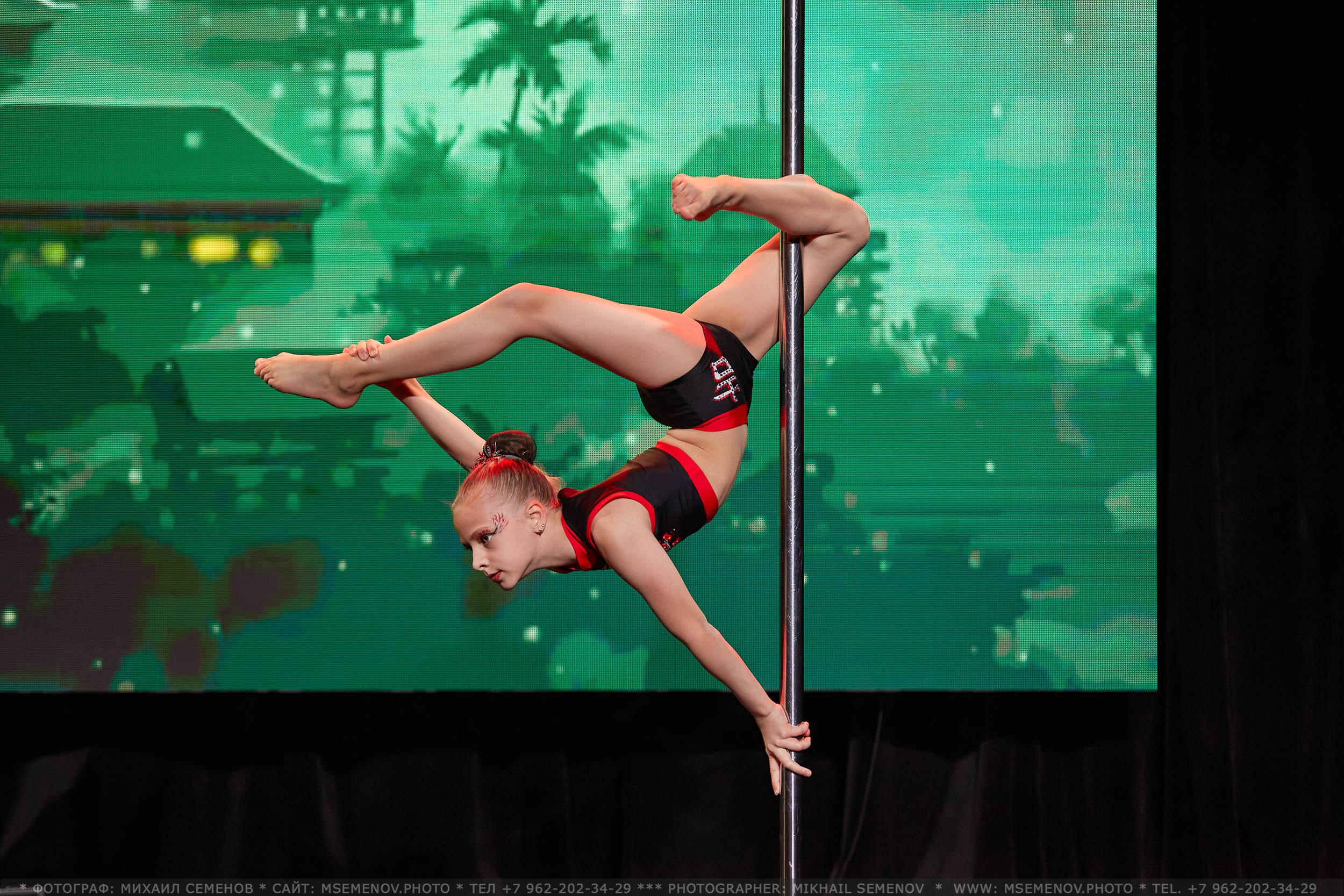 Анонс «SOUL POLE CHAMPIONSHIP IV». Photographer for business Mikhail Semenov. Aqua photo studio, photo school