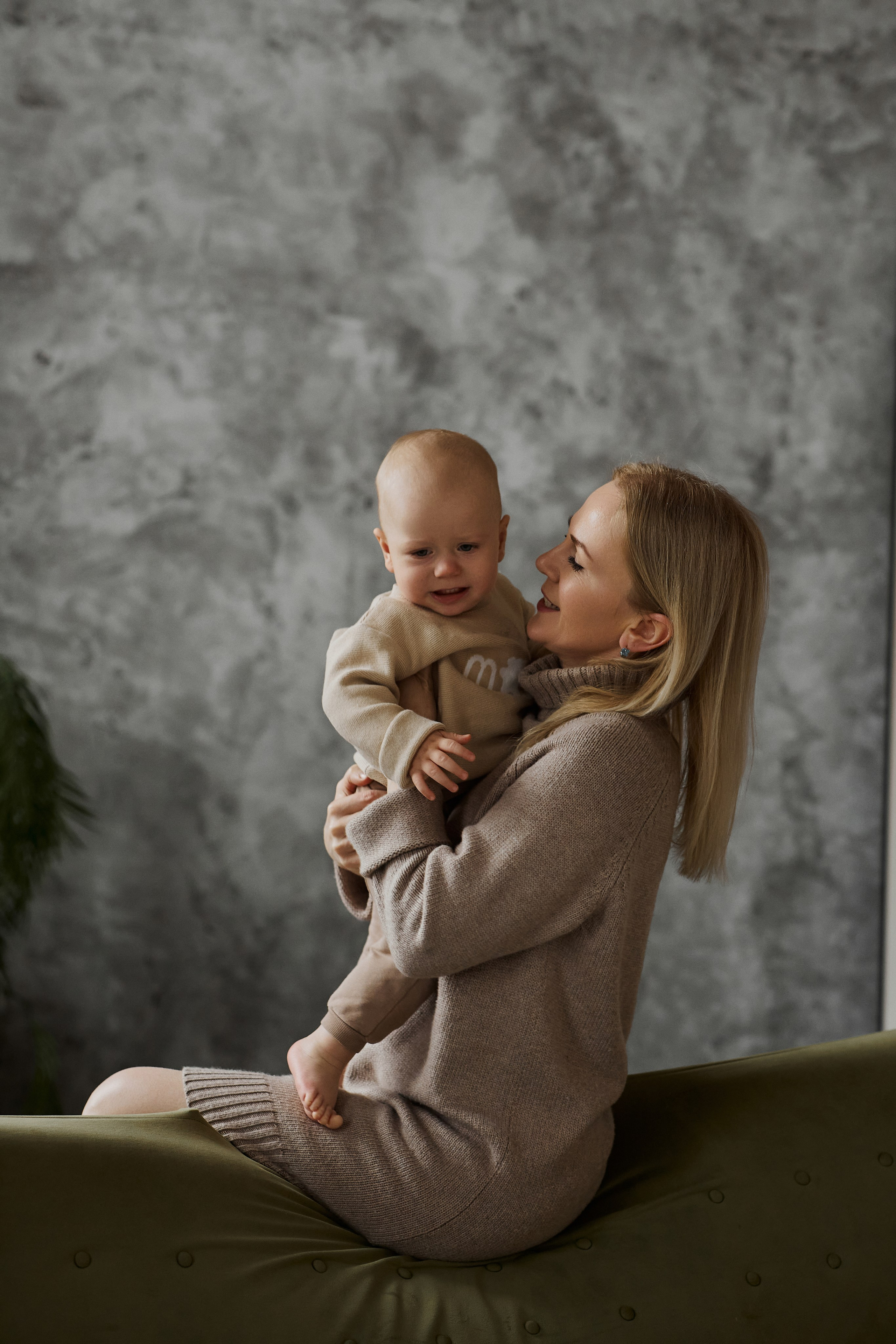 Семейная фотосессия Москва. Свадебный и семейный фотограф в Сочи-Красной поляне Ларионова Анна