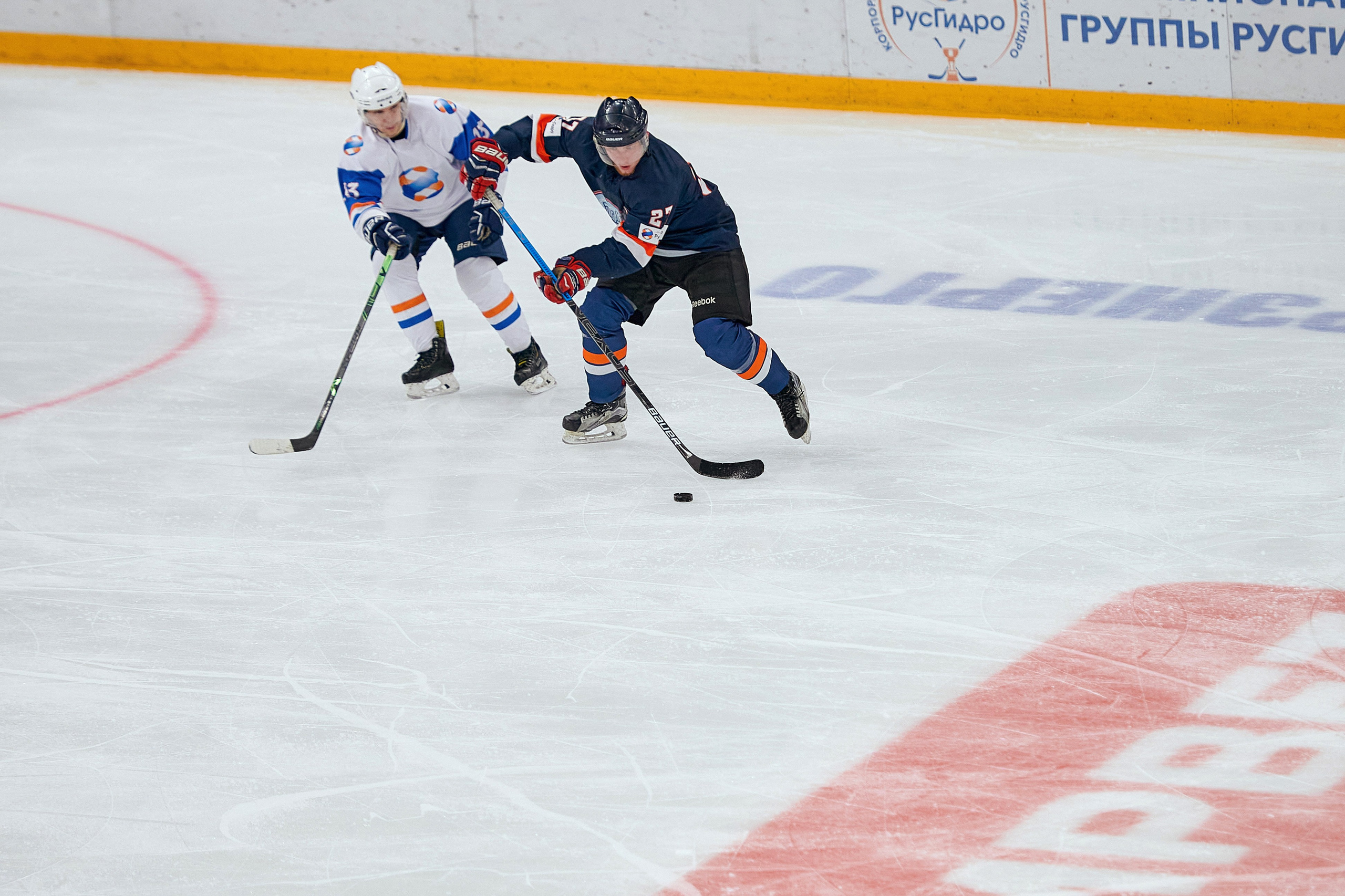 Портфолио репортажной фотосъёмки: Кристалл арена — Хоккей — РусГидро. Фотограф Яковлев Роман — Красноярск