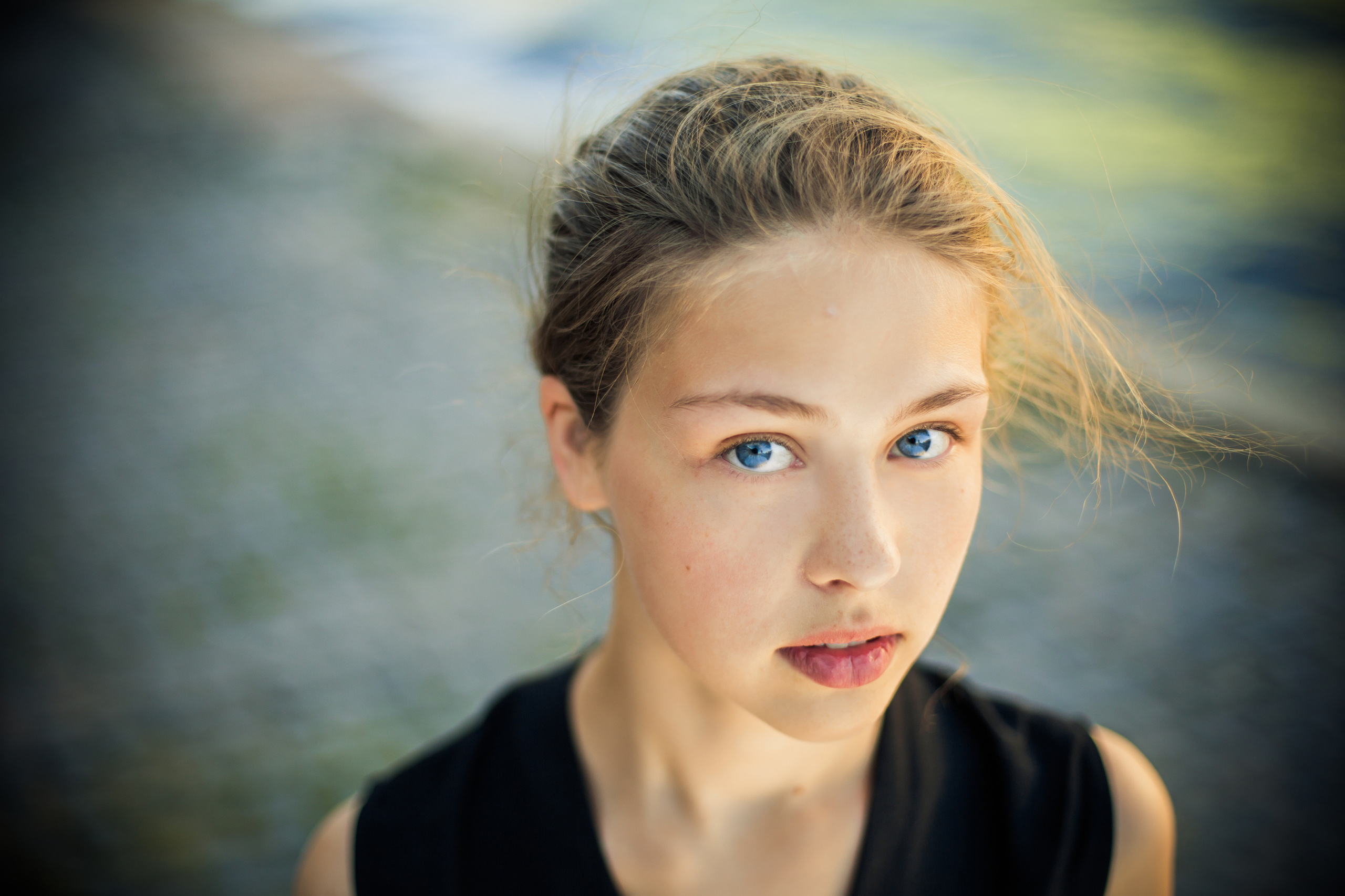 Фотосессия юной девы в дворах Коломны. Детский, свадебный и семейный фотограф Юлия Курбатова, Санкт-Петербург