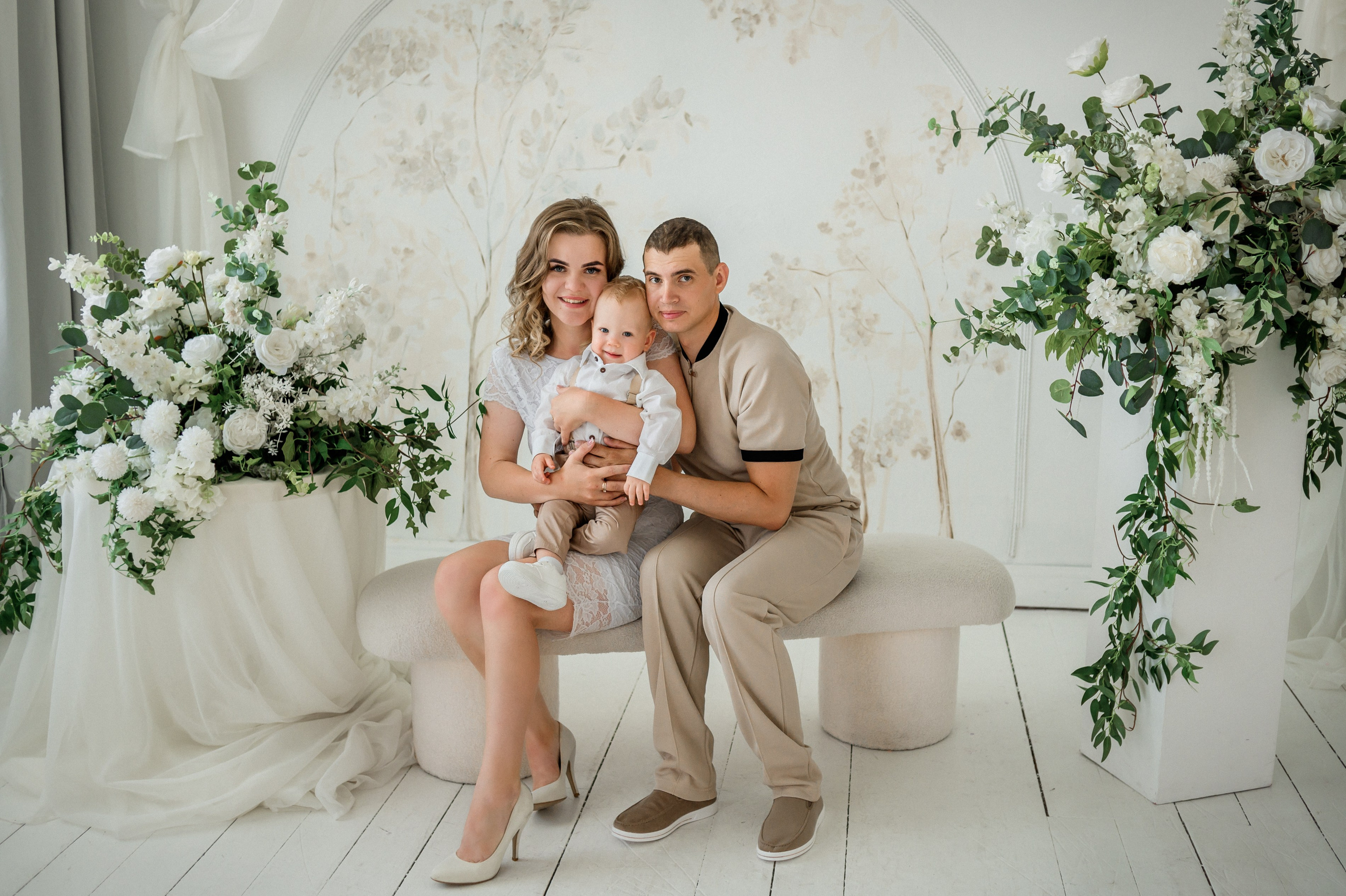 Детский и семейный фотограф в Рязани Валя Лялина. Фотограф новорождённых в Рязани, фотосъемка выписки из роддома, крещен