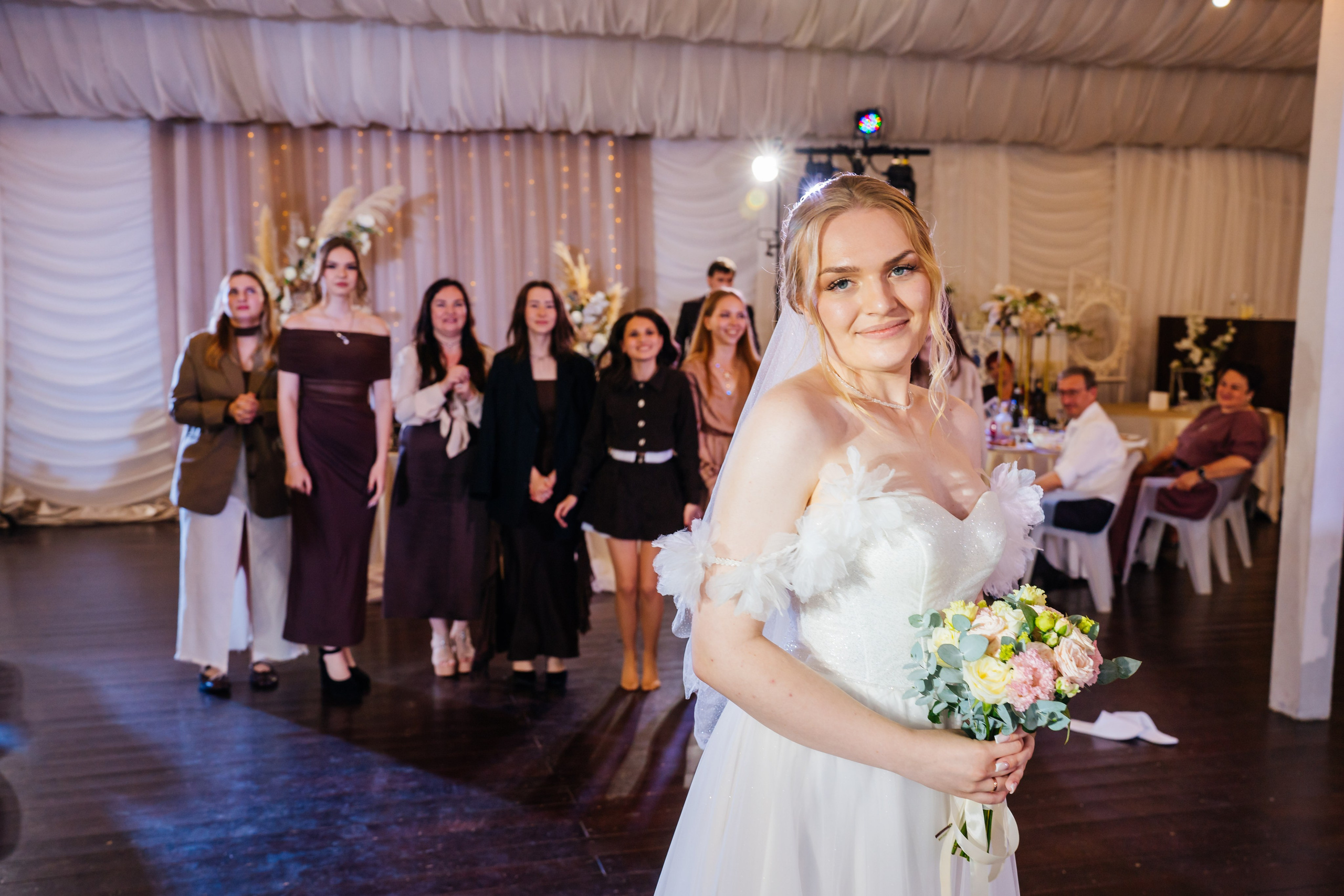 Ксения и Владислав. Видеограф и Фотограф в Челябинске Ксения и Владимир Рюмины