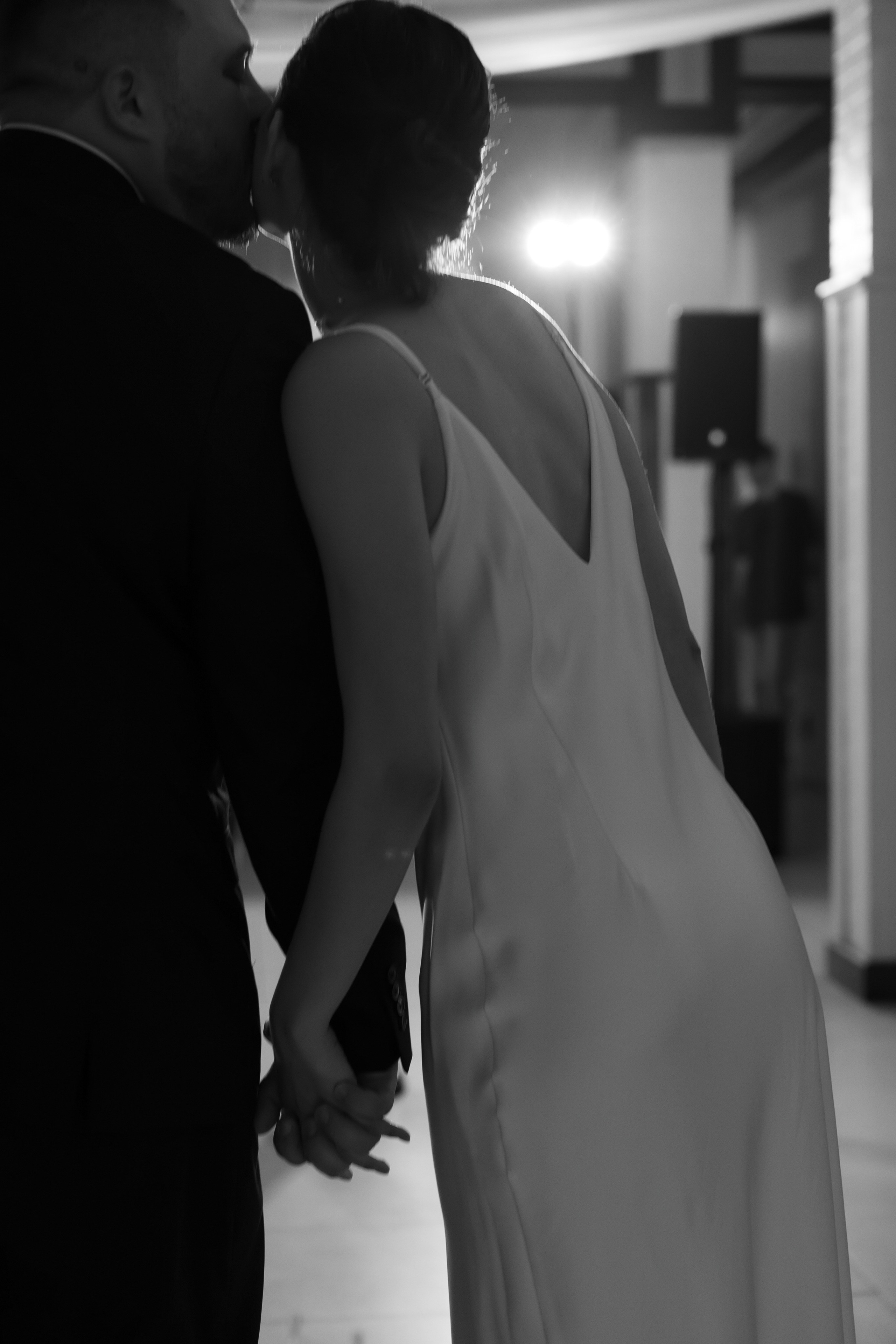 Ты рядом со мной, и это — самый чистый кайф! ♥. Свадебный фотограф Калининград