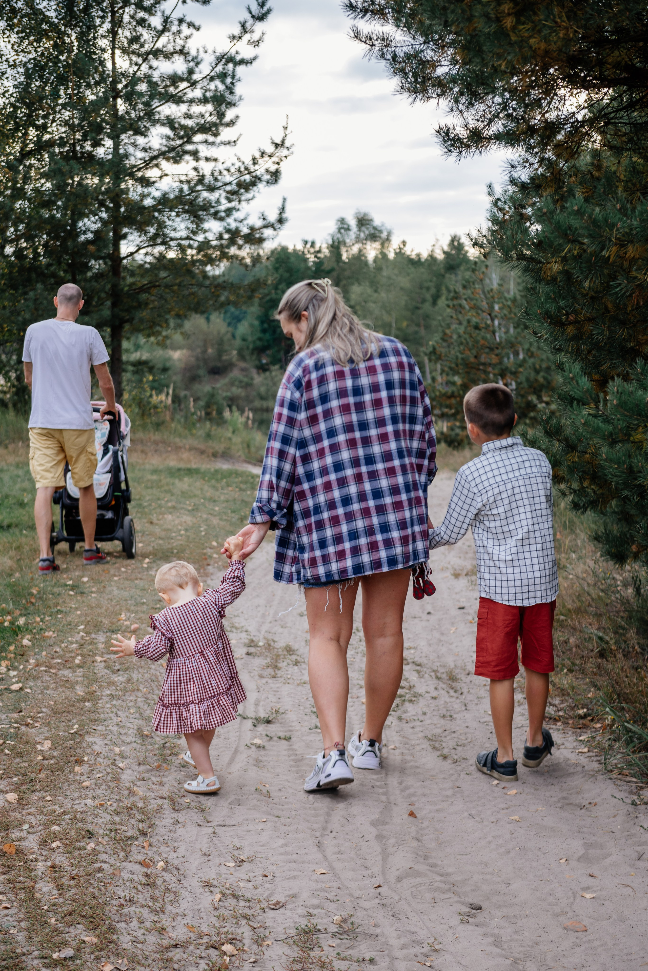 СЕМЬЯ ВАРАКИНЫХ. Фотограф LANA STIL. Семейный, репортажный фотограф, студия. Женский, мужской портрет. Фотографирую территориально в г. Королев, Москва, МО