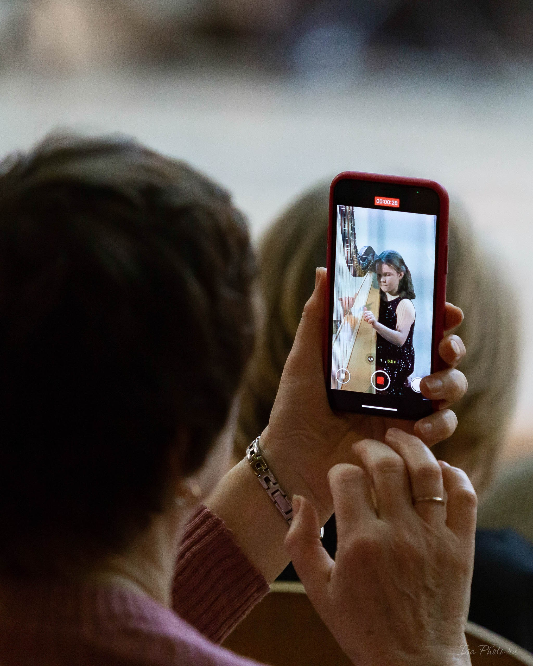 Отчётный концерт ДШИ им. Н.А. Римского-Корсакова. Струнный отдел. Репортажный фотограф в Москве