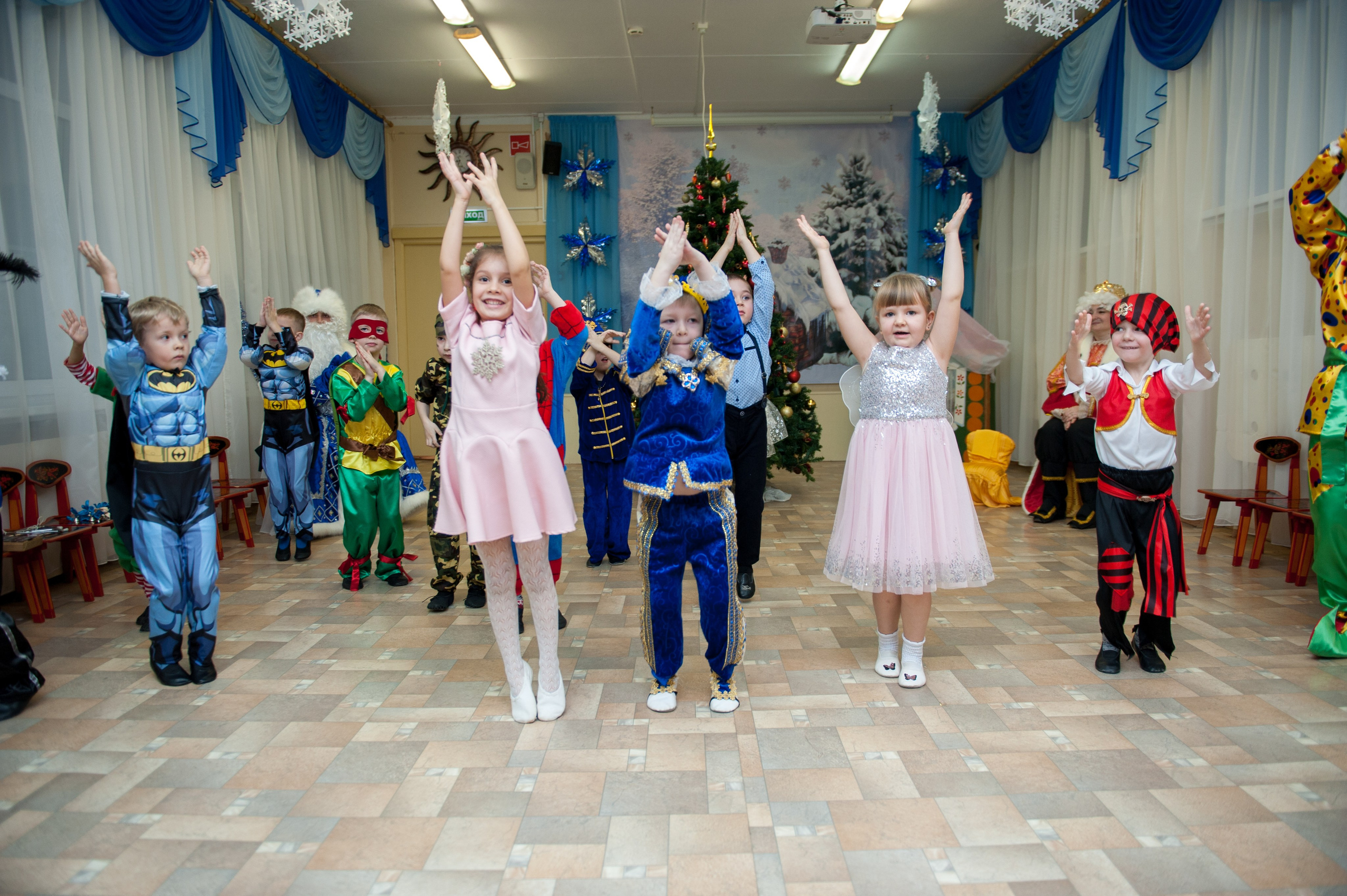 Утренник Новый год. Выпускной альбом Чехов, Подольск, Москва