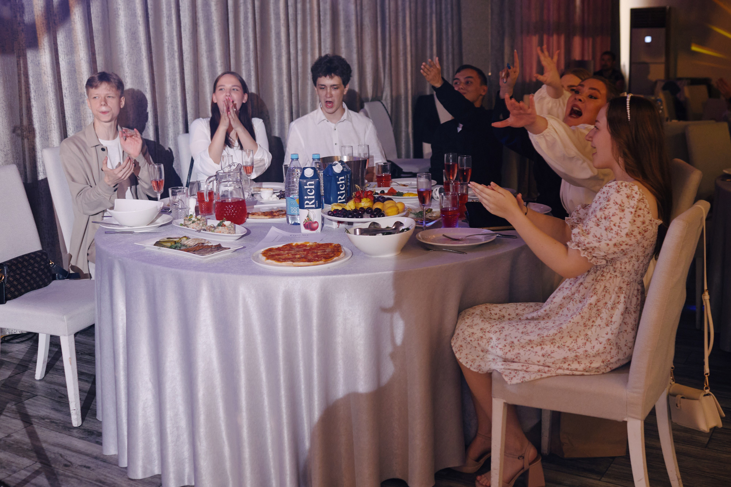 Выпускной 11кл. Портретный и свадебный фотограф в Екатеринбурге Владимир ЛузинЛузин