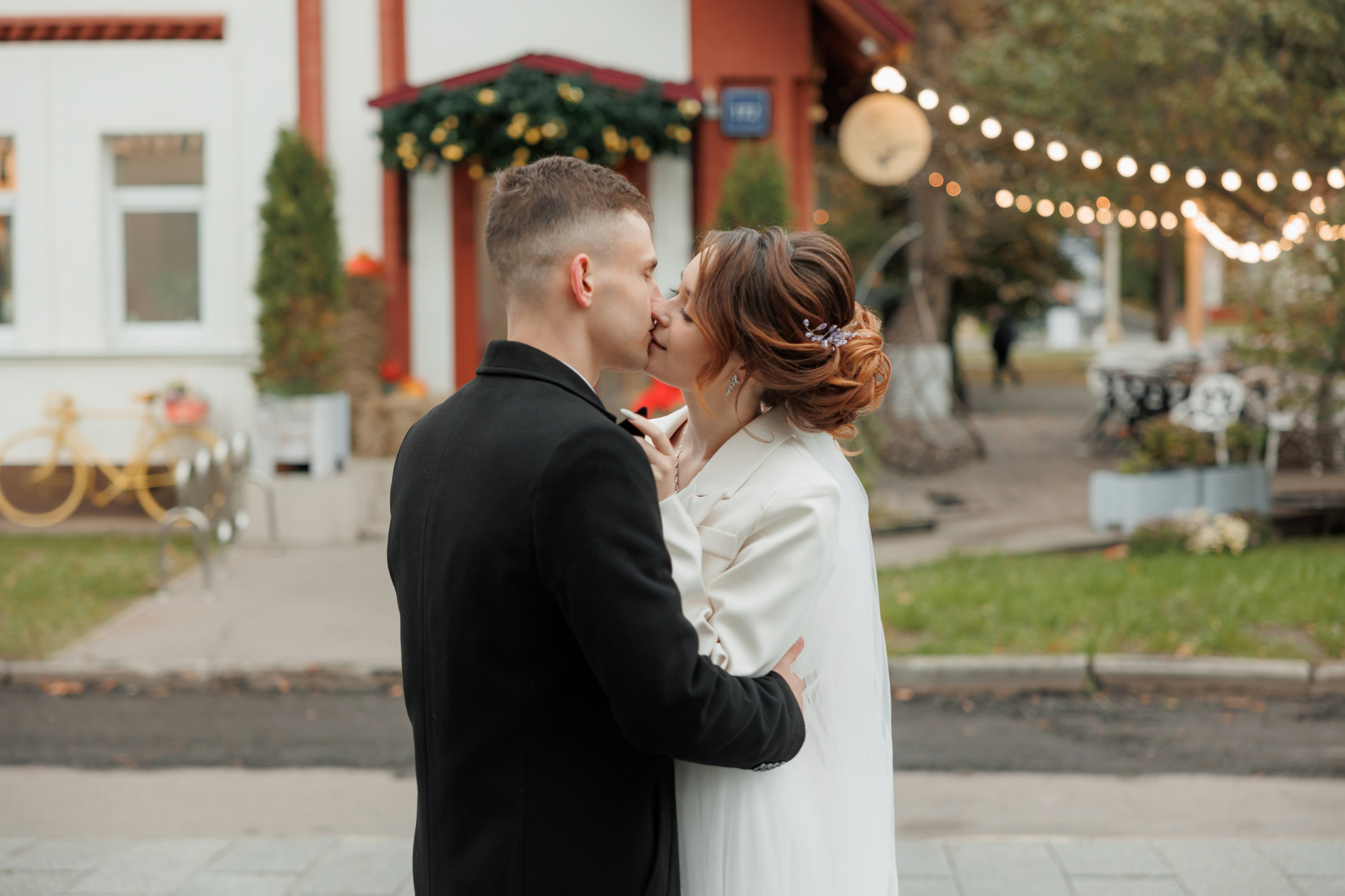 Константин и Дарья, ЗАГС ВДНХ, отель Soluxe, ресторан «Антик». Свадебный и репортажный фотограф (Москва, Королев и другие)