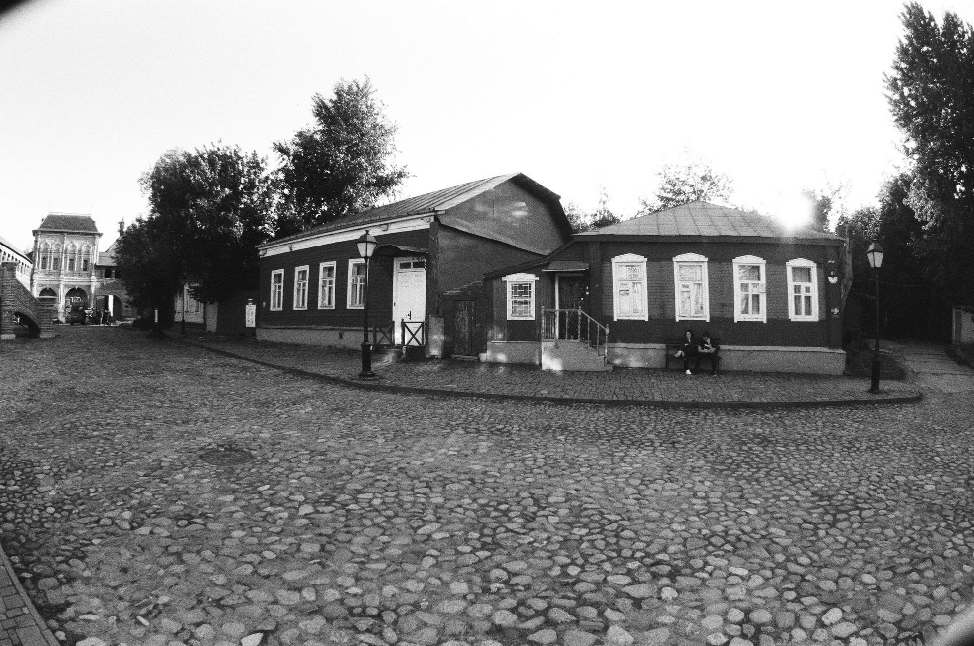 Крутицкая слобода в Москве. Paintings by the artist Sergey Ratchin