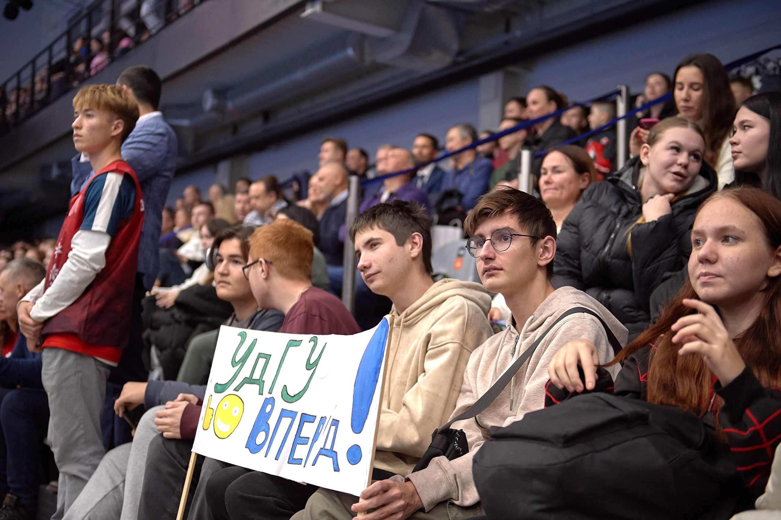 Гандбол. OLIMPBET Суперлига. «Университет» — «ЦСКА». Спортивный репортажный фотограф в Ижевске Сергей Мерзляков