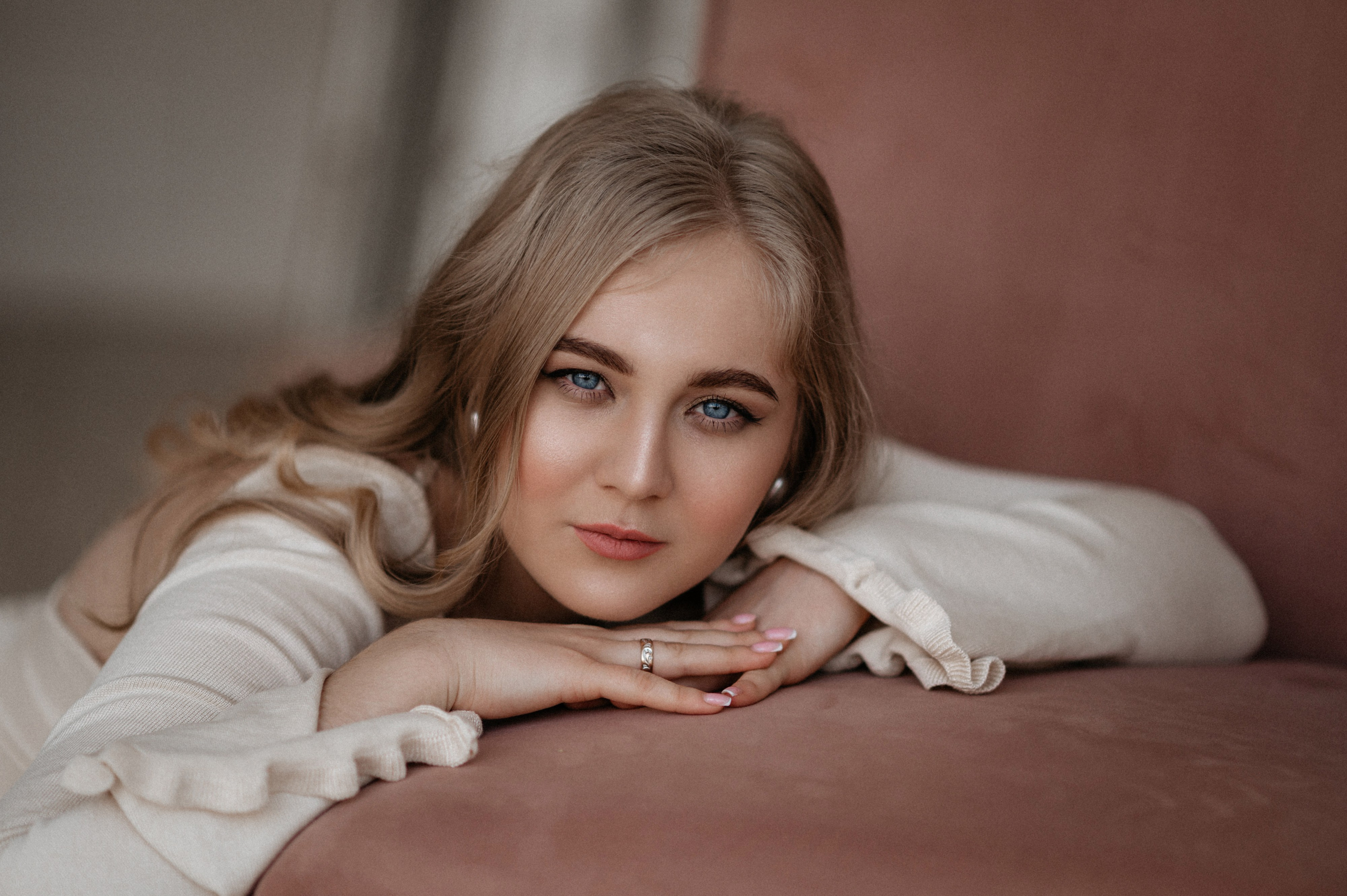 Аня. Главная