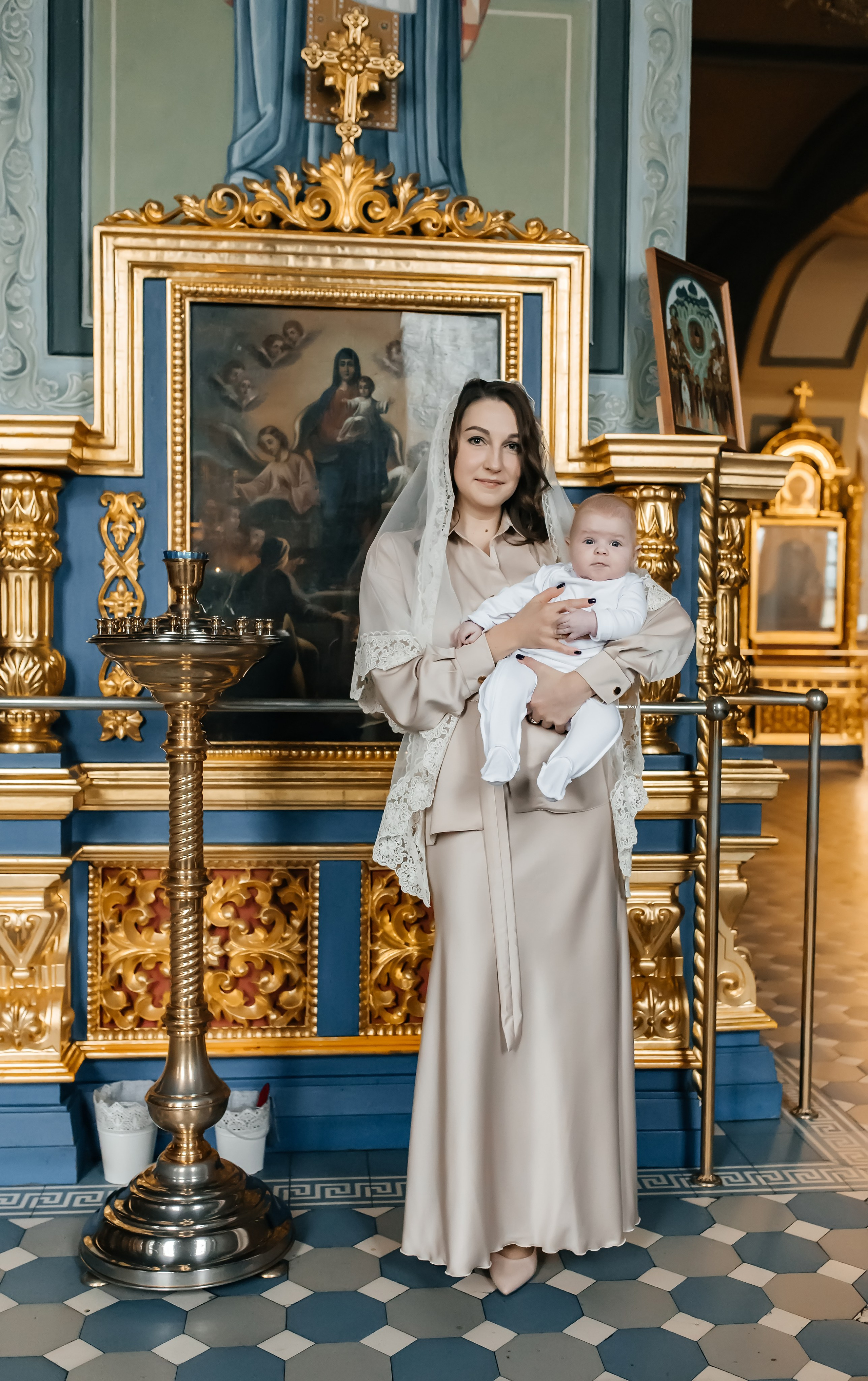 Крещение Гордея и Степана в Храме  Успения Пресвятой Богородицы в Троице-Лыково. Фотограф на крещение и венчание Москва  Надежда Баланина