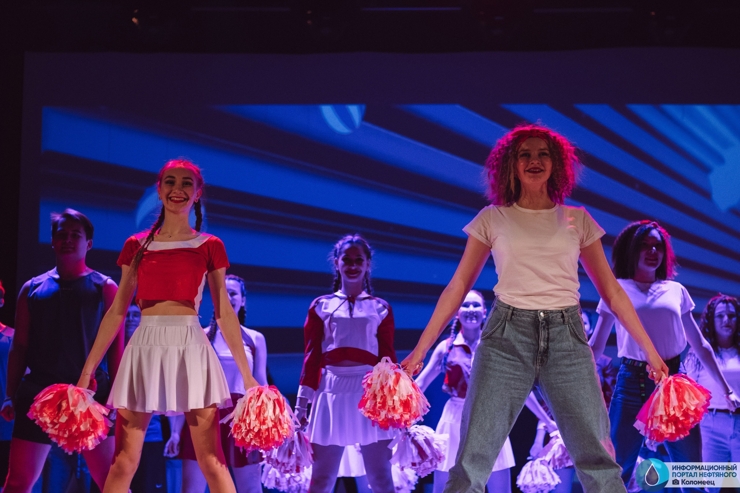 Репортажная съёмка с концертов во дворце молодёжи УГНТУ. Свадебный и семейный фотограф в Уфе и Башкирии Дмитрий Коломеец