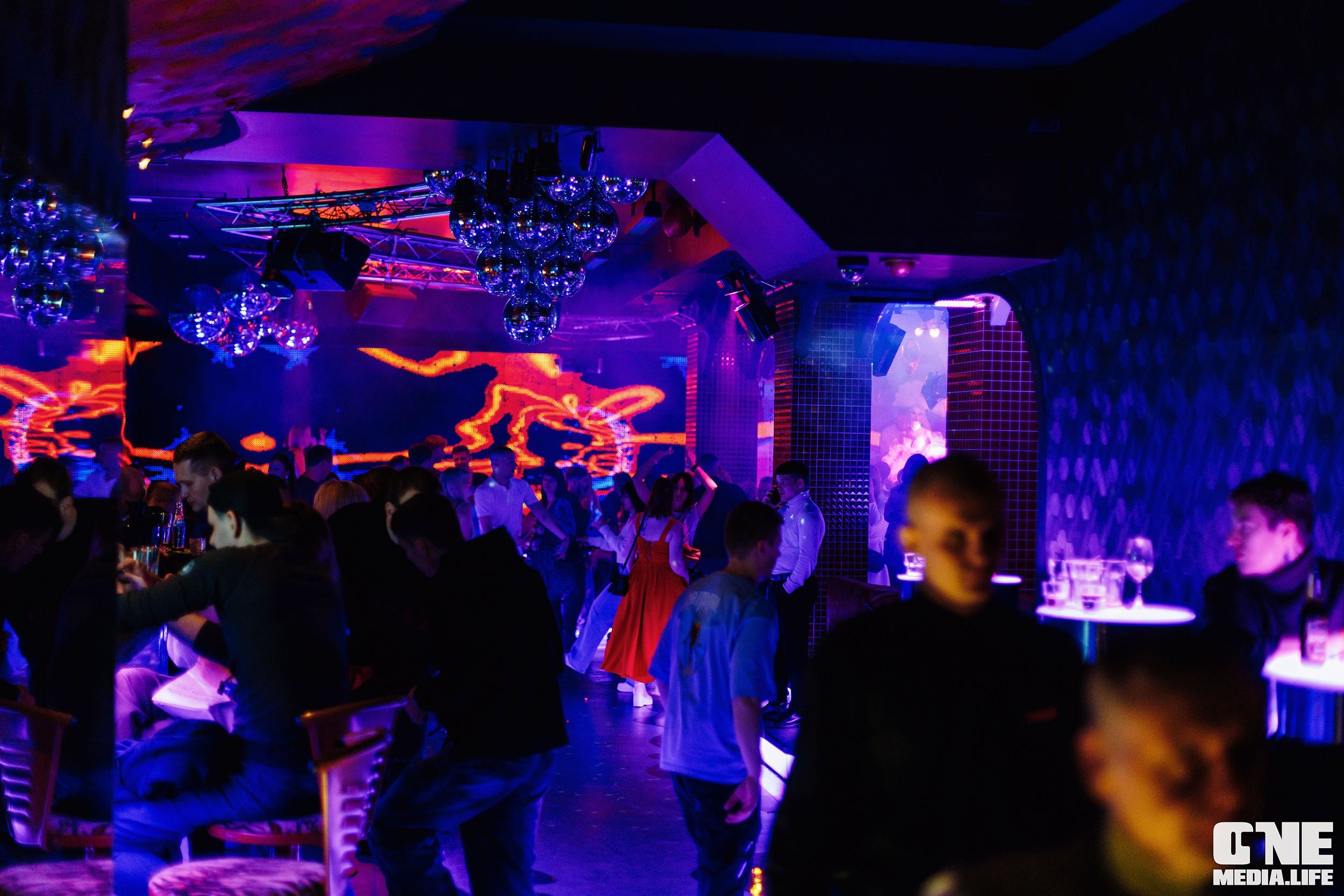 Фоторепортаж из РК Планета. One Media Life: фоторепортажи, фотоотчеты с мероприятий и заведений