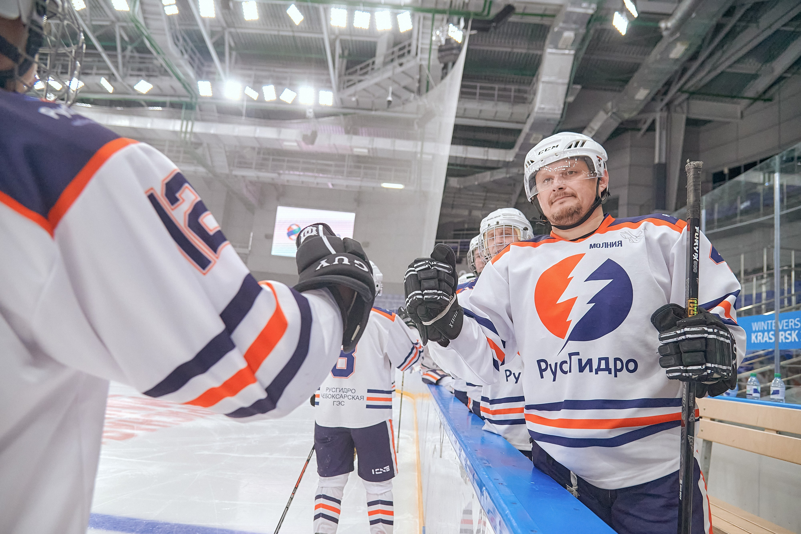 Портфолио репортажной фотосъёмки: Кристалл арена — Хоккей — РусГидро. Фотограф Яковлев Роман — Красноярск