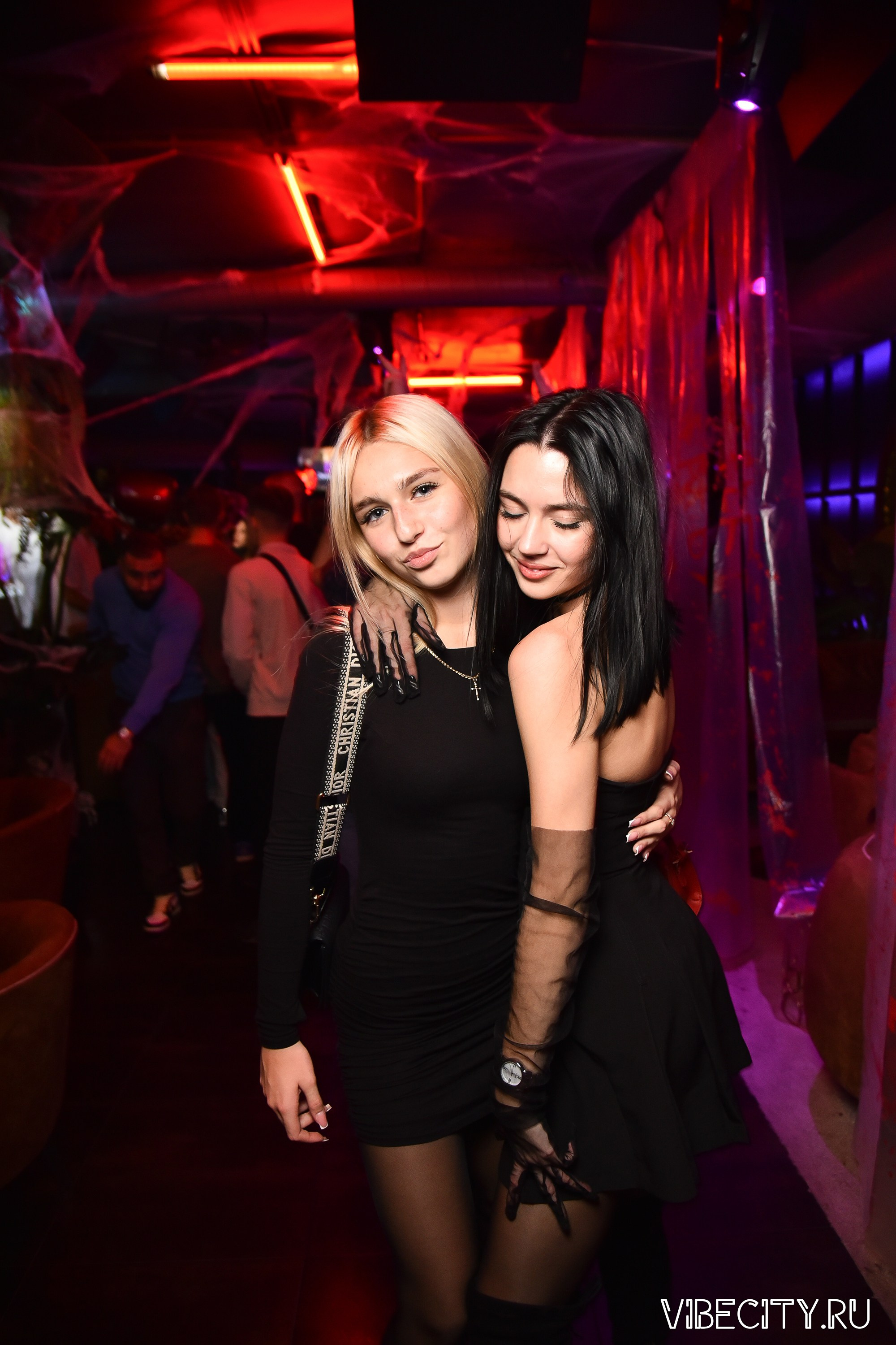 DOUBLE U. VIBECITY.RU Вайб Сити Ру Фоторепортажи Фотоотчеты Калининград