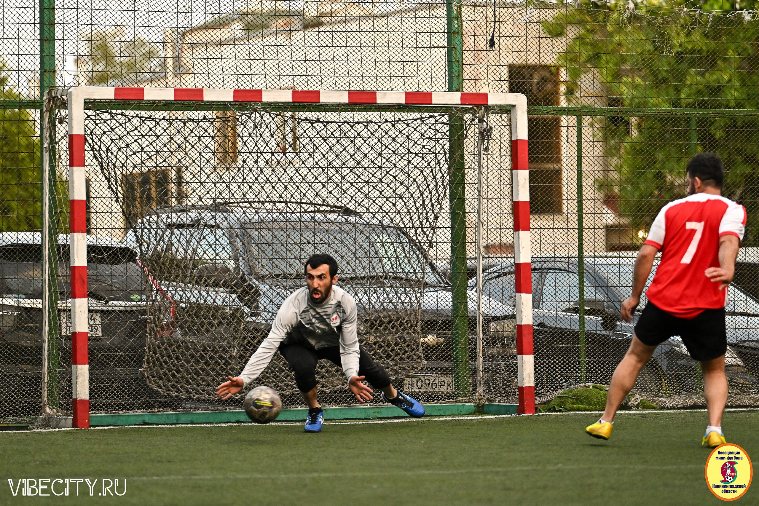 ИГРЫ МИНИ-ФУТБОЛЬНОЙ И КОРПОРАТИВНОЙ ЛИГИ. VIBECITY.RU Вайб Сити Ру Фоторепортажи Фотоотчеты Калининград