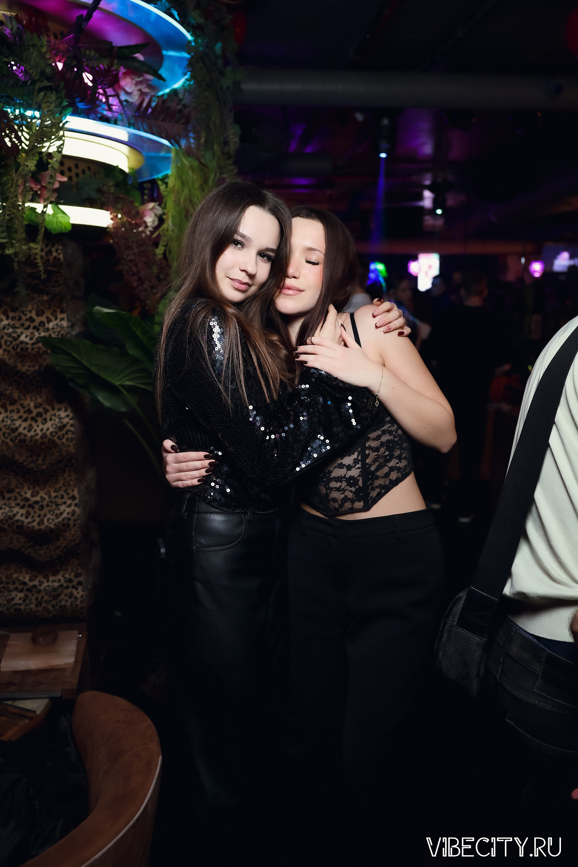 DOUBLE U. VIBECITY.RU Вайб Сити Ру Фоторепортажи Фотоотчеты Калининград